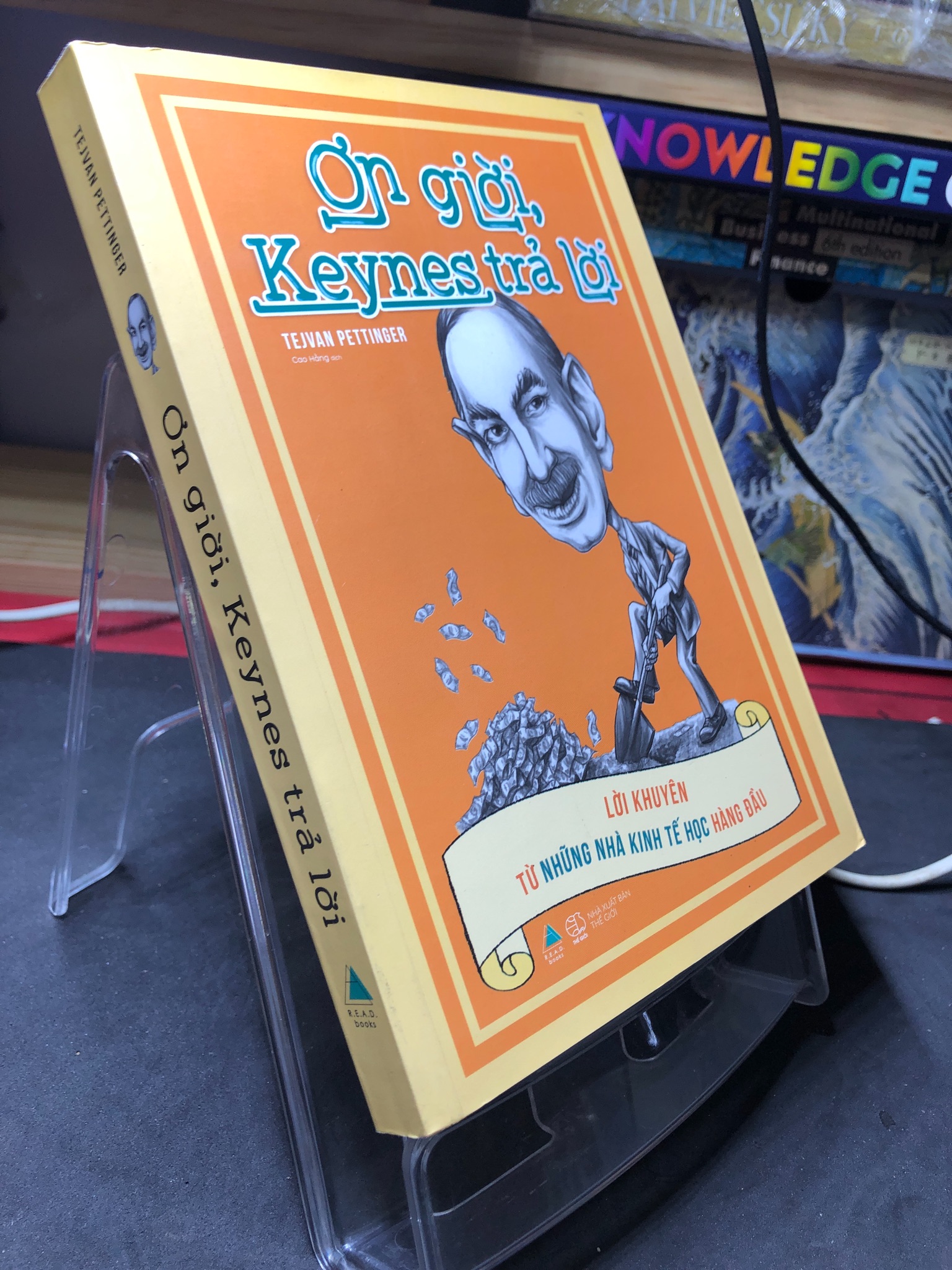 Ơn giời Nietzsche trả lời 2020 mới 85% bẩn bụi Tejvan Pettinger 2306 Sách tư duy, kỹ năng sống (SL có thể đặt: 1 Cuốn) - SÁCH ĐẠI HỌC