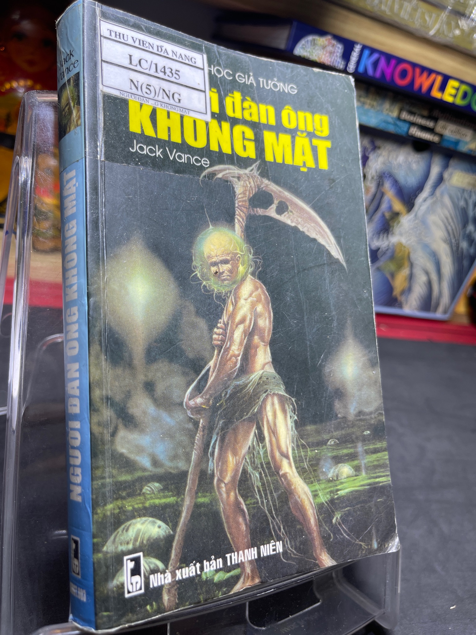 Người đàn ông không mặt 2002 mới 70% ố bẩn nhẹ Jack Vance 0906 (SL có thể đặt: 1 Cuốn) - SÁCH ĐẠI HỌC
