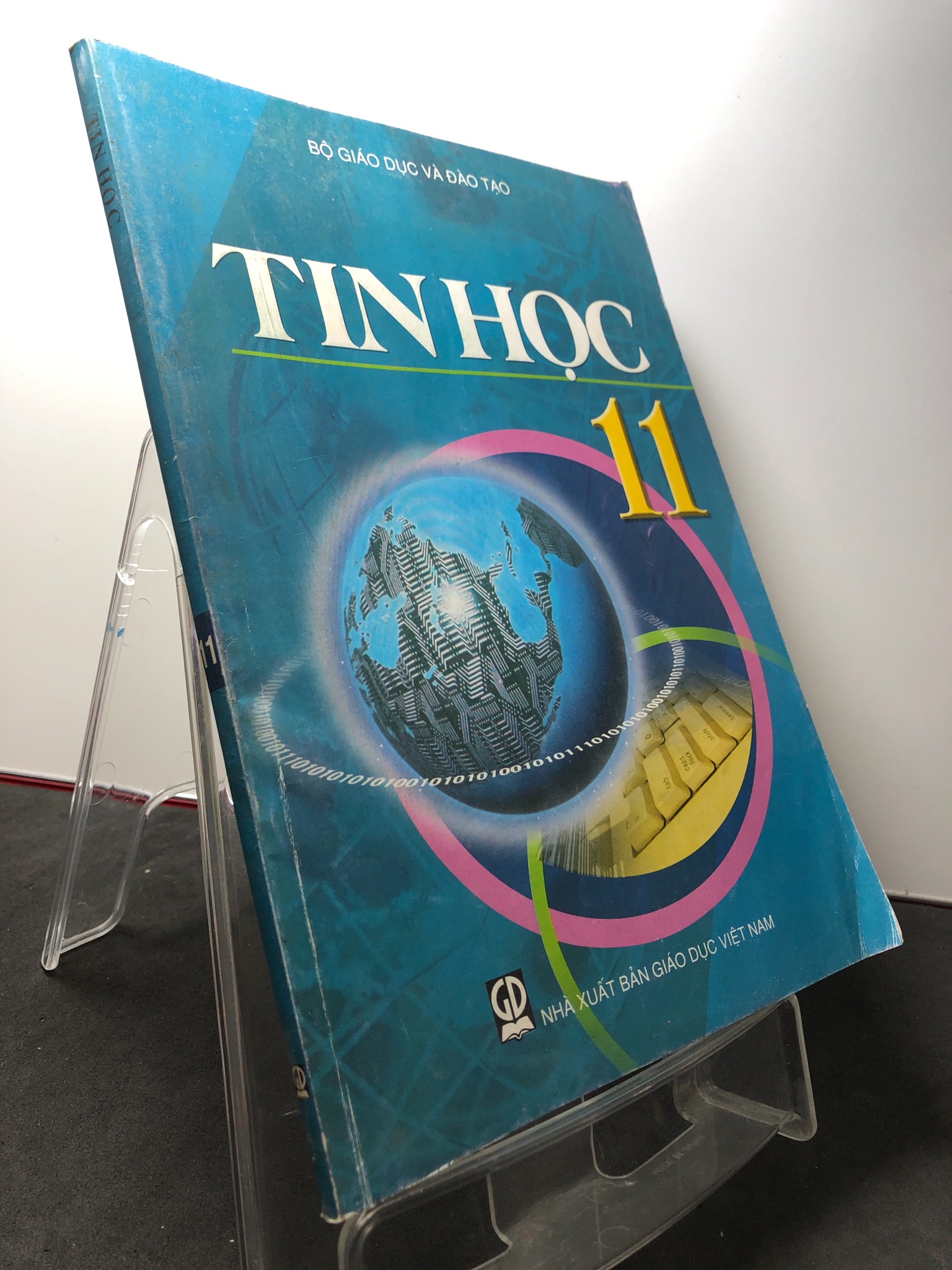 Tin học 11 2011 mới 80% ố nhẹ Bộ GD&DT 3108 Sách tham khảo cấp III (SL có thể đặt: 1 Cuốn) - SÁCH ĐẠI HỌC