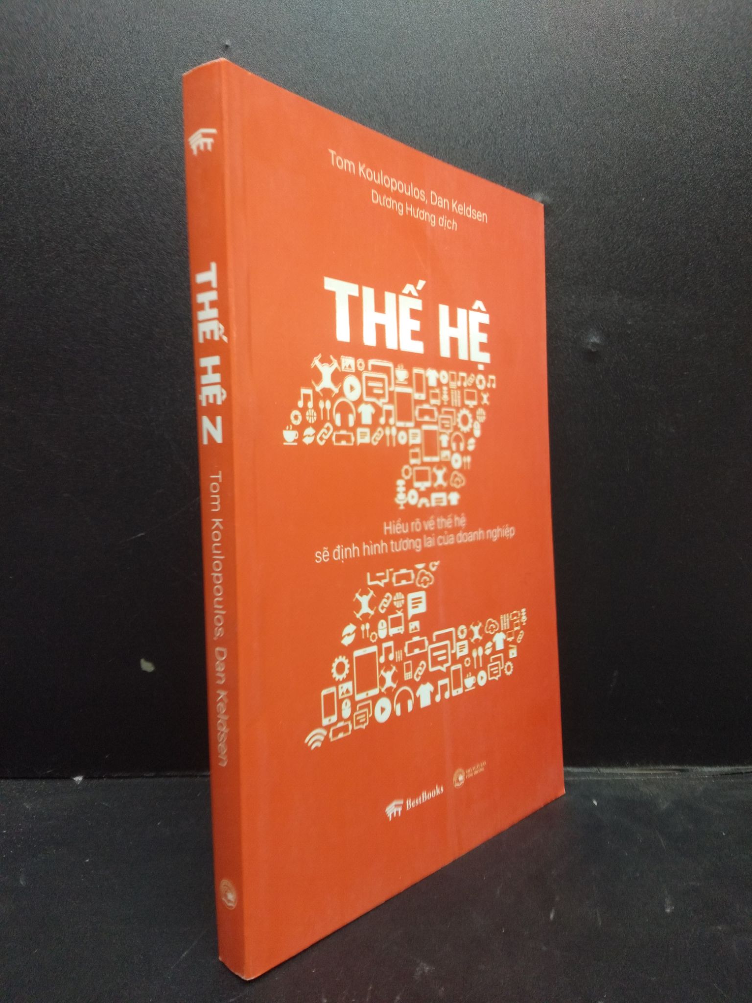 Thế hệ Z Tom Koulopoulos mới 90% bẩn nhẹ 1003 (SL có thể đặt: 3 Cuốn) - SÁCH ĐẠI HỌC