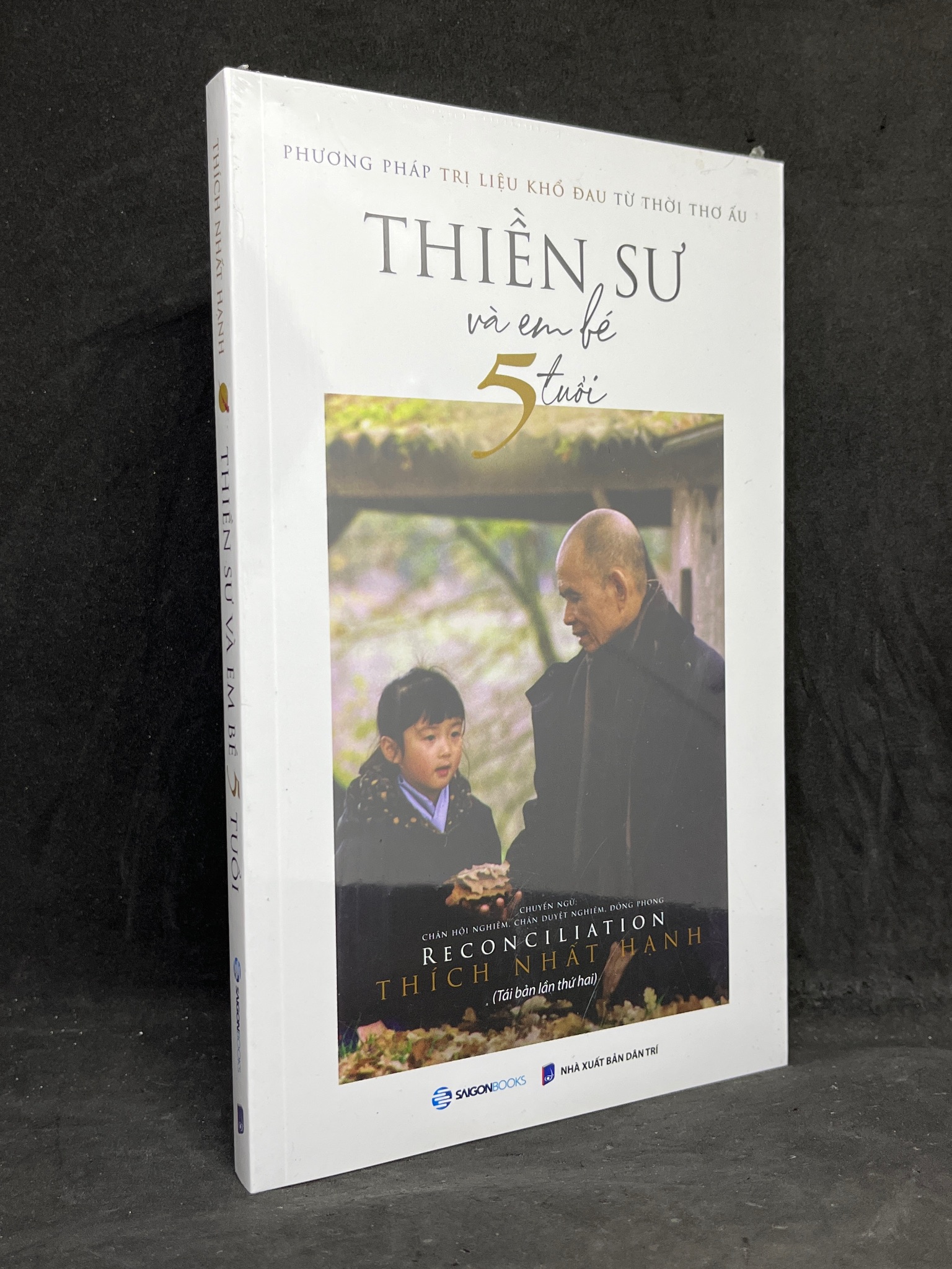 Thiền Sư Và Em Bé 5 Tuổi - Thích Nhất Hạnh new 100% 1105 Phật giáo (SL có thể đặt: 5 Cuốn) - SÁCH ĐẠI HỌC