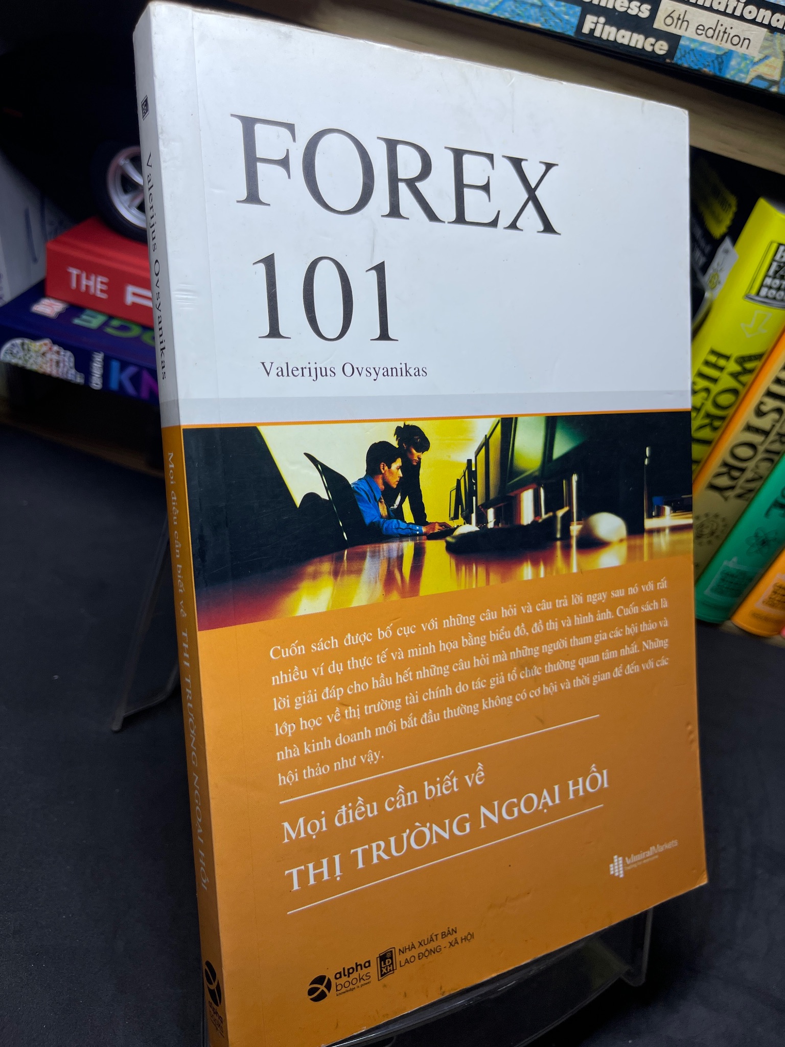 Forex 101 2020 mới 80% bẩn viền dưới sách Valerijus Ovsyanikas 2905 (SL có thể đặt: 1 Cuốn) - SÁCH ĐẠI HỌC
