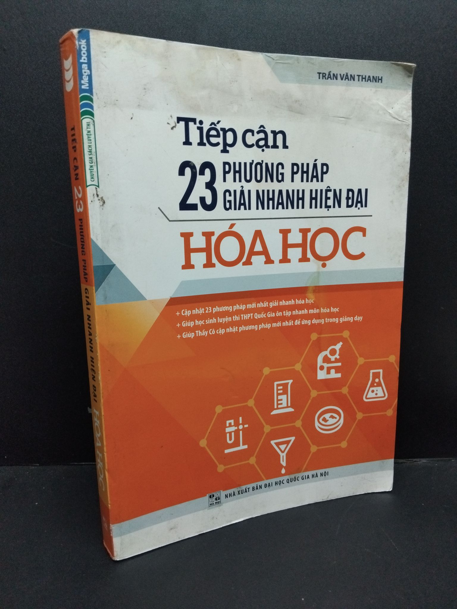 Tiếp cận 23 phương pháp giải nhanh hiện đại hóa học mới 70%, bị ẩm nhẹ ở đầu sách, dơ bìa, ố nhẹ 2017 1406 Trần Văn Thanh Sách chuyên môn (SL có thể đặt: 1 cuốn) - SÁCH ĐẠI HỌC