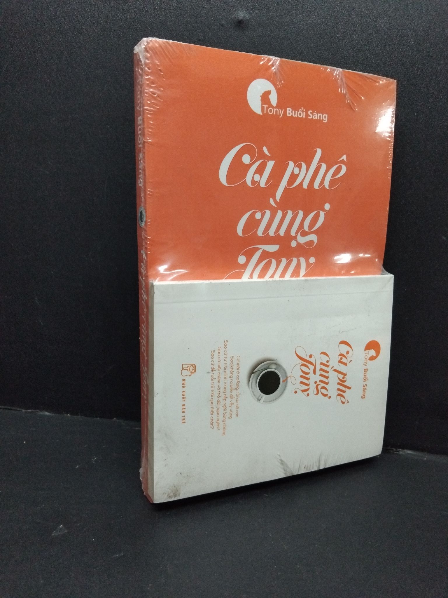 Cà phê cùng Tony (có seal, có tặng) - Tony buổi sáng mới 80% ố 1809 (SL có thể đặt: 6 Cuốn) - SÁCH ĐẠI HỌC
