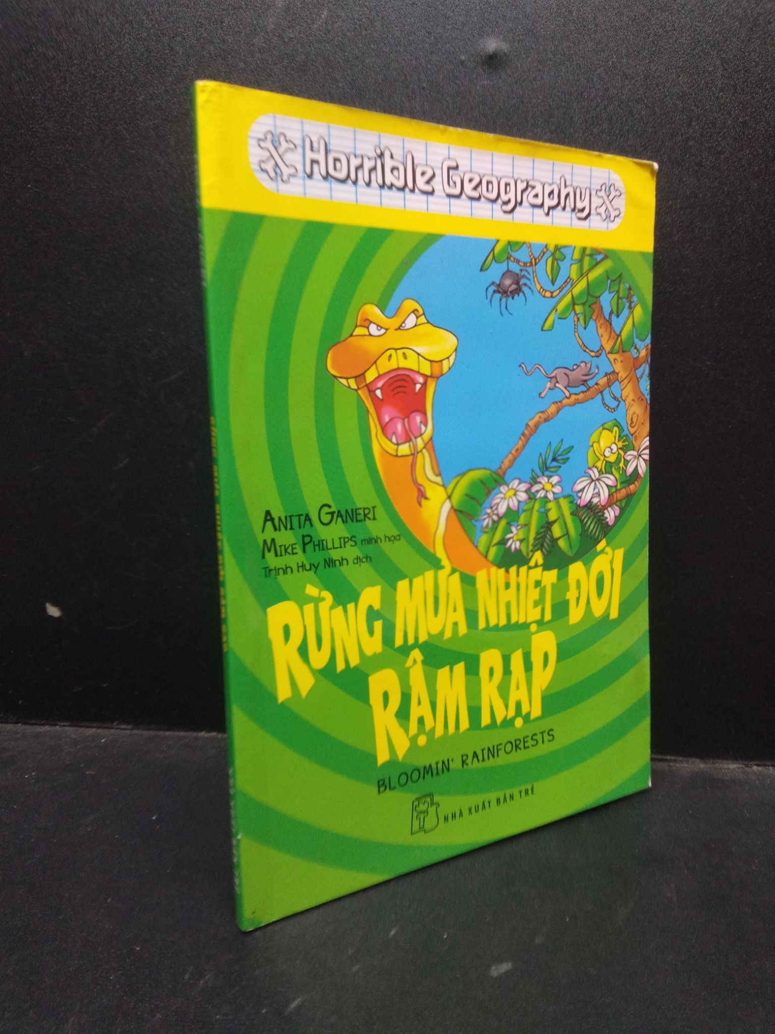Rừng mưa nhiệt đới rậm rạp Anita Ganeri 2021 mới 80% ố bẩn nhẹ 2503 khoa học Kiến thức bách khoa (SL có thể đặt: 1 Cuốn) - SÁCH ĐẠI HỌC