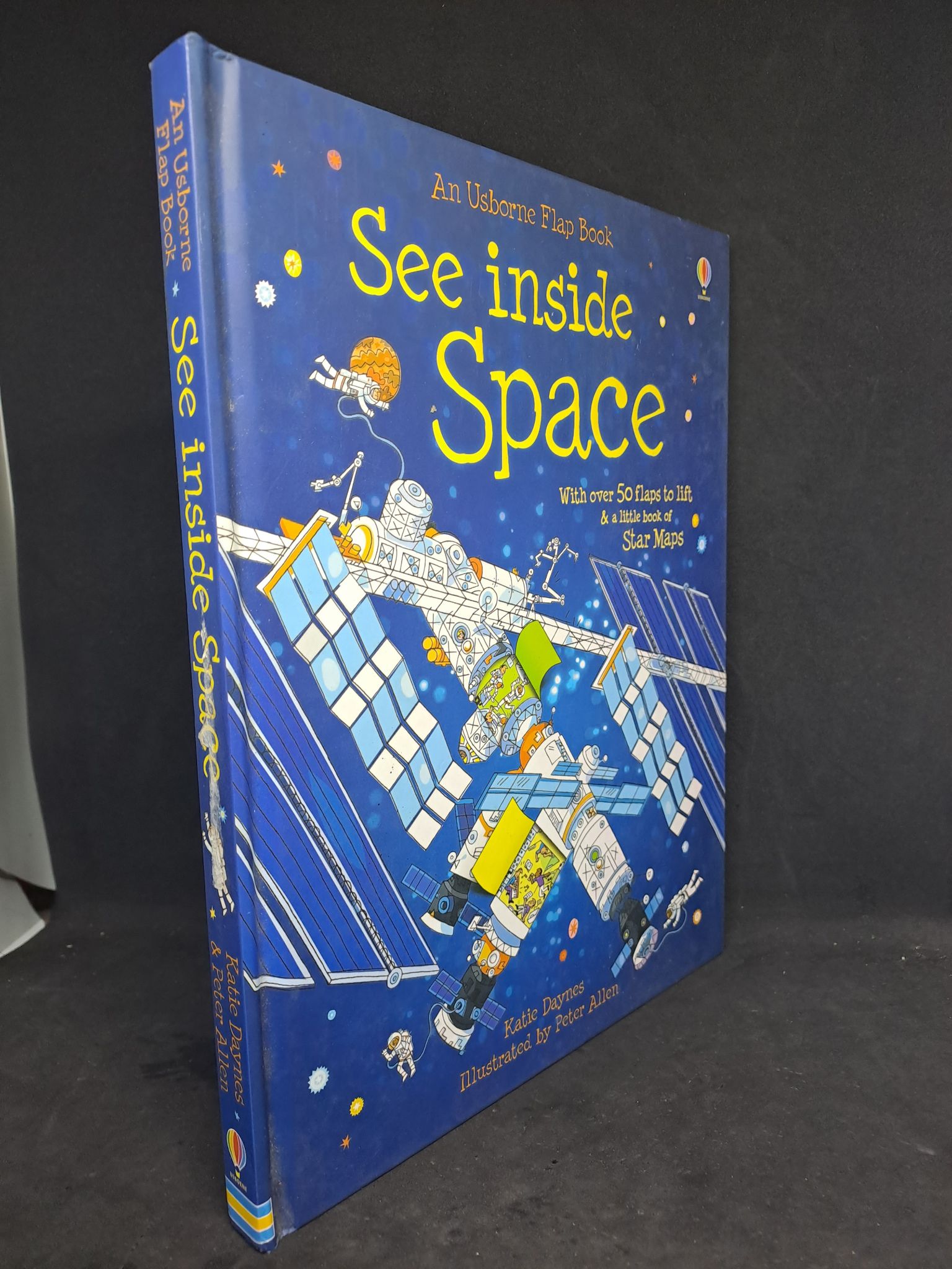 See inside Space mới 90% sách màu 2007 Sách ngoại văn (SL có thể đặt: 1 Cuốn) - SÁCH ĐẠI HỌC