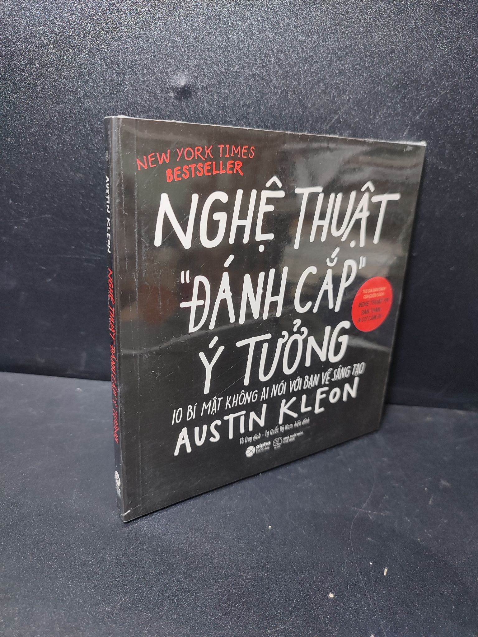 Nghệ thuật đánh cắp ý tưởng Austin Kleon mới 100% 2301 kỹ năng Sách tư duy, kỹ năng sống (SL có thể đặt: 1 Cuốn) - SÁCH ĐẠI HỌC