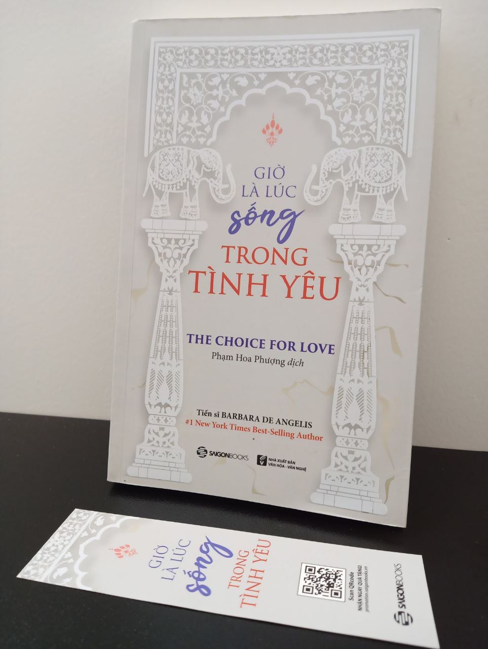 Giờ Là Lúc Sống Trong Tình Yêu Barbara De Angelis New 95% 2302 Sách tư duy, kỹ năng sống (SL có thể đặt: 1 cuốn) - SÁCH ĐẠI HỌC