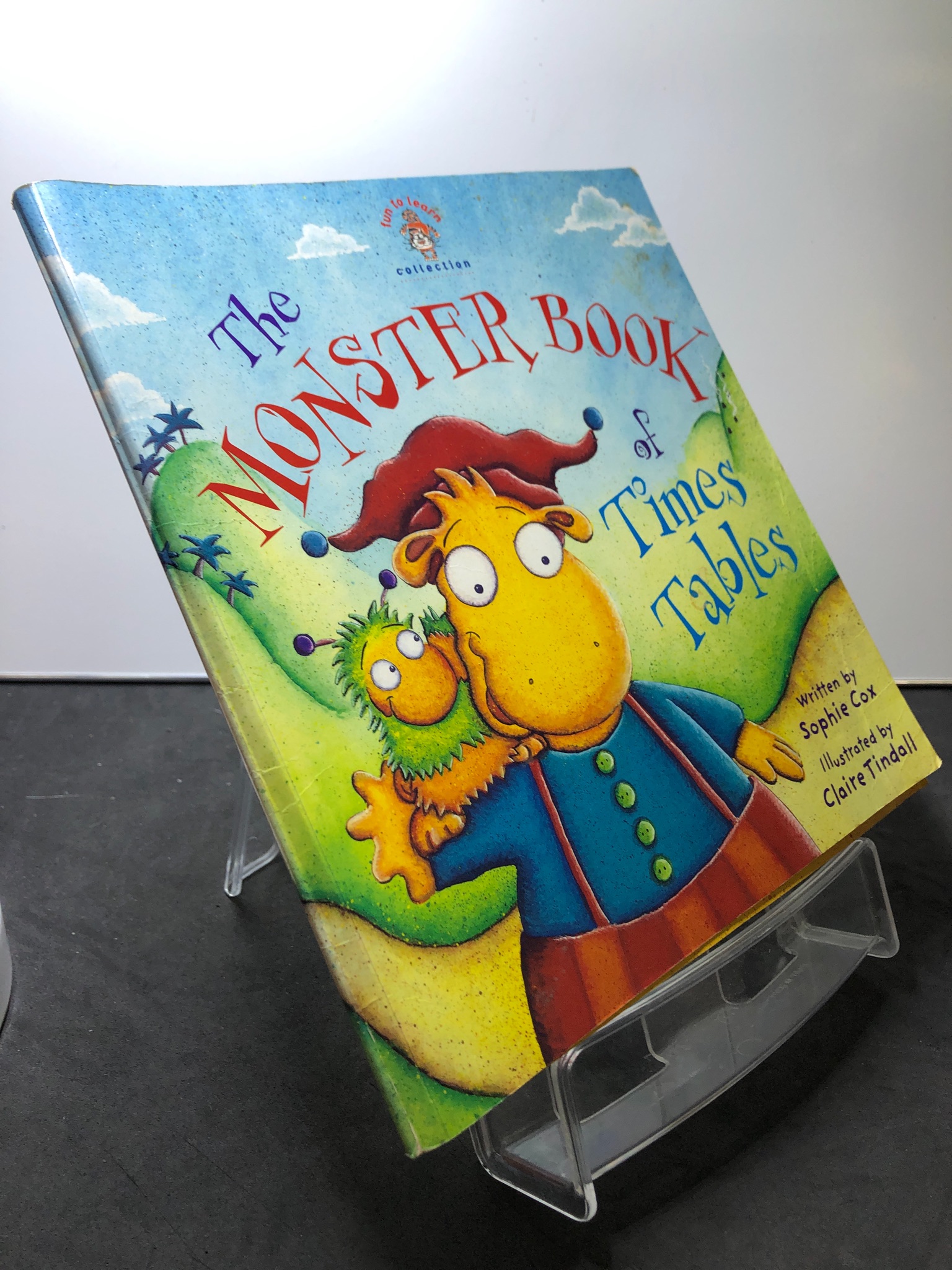 The Monster book of times Tables mới 85% bẩn nhẹ Cophie Cox 2607 Sách ngoại văn (SL có thể đặt: 1 Cuốn) - SÁCH ĐẠI HỌC