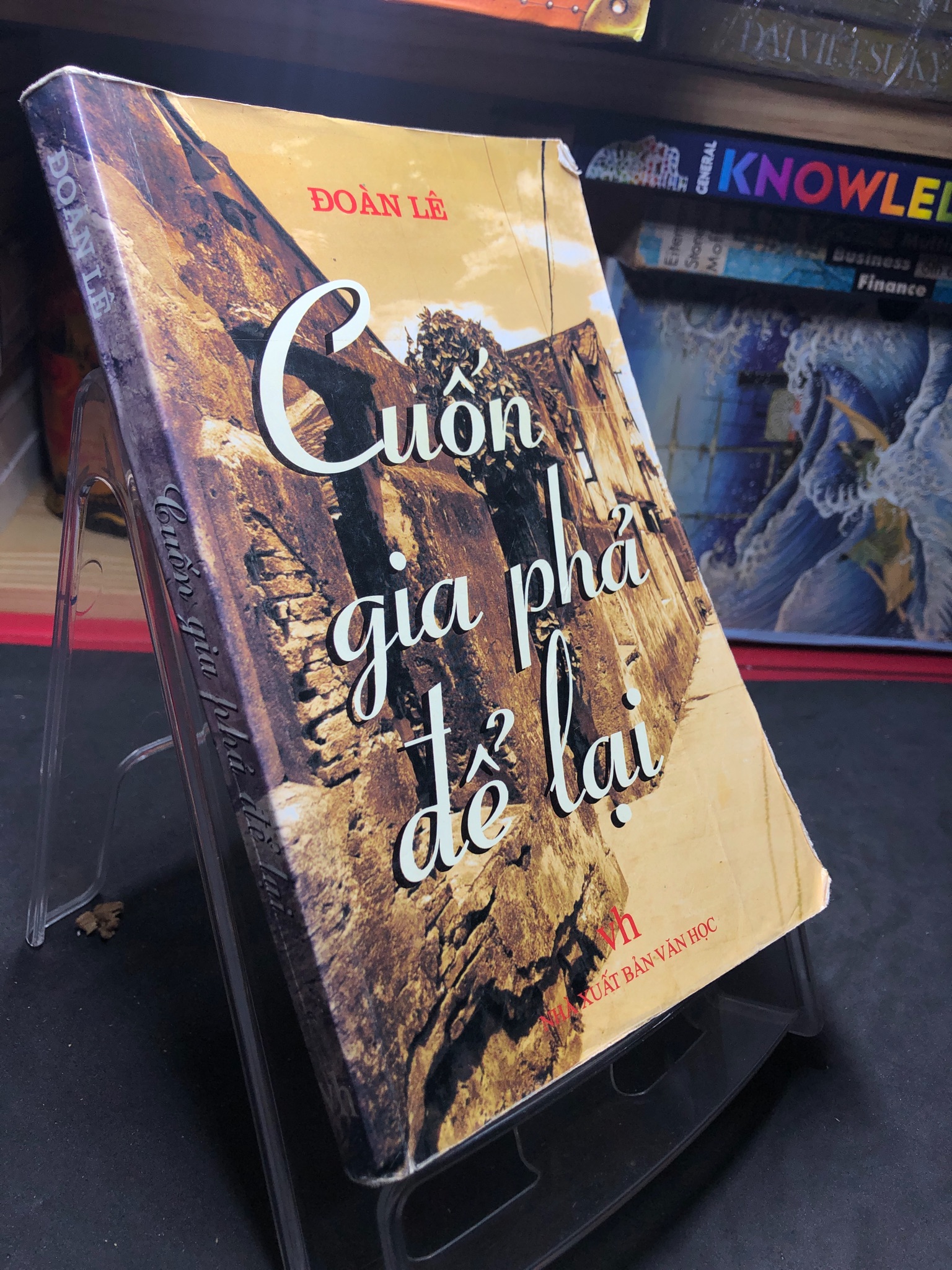 Cuốn gia phả để lại 2009 mới 70% ố bẩn nhẹ Đoàn Lê 0906 (SL có thể đặt: 1 Cuốn) - SÁCH ĐẠI HỌC