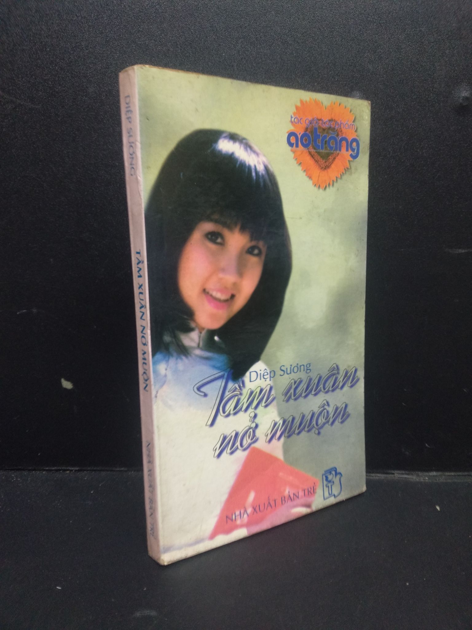 Tầm xuân nở muộn Diệp Sương 1998 mới 80%% ố vàng 0406 văn học (SL có thể đặt: 1 Cuốn) - SÁCH ĐẠI HỌC