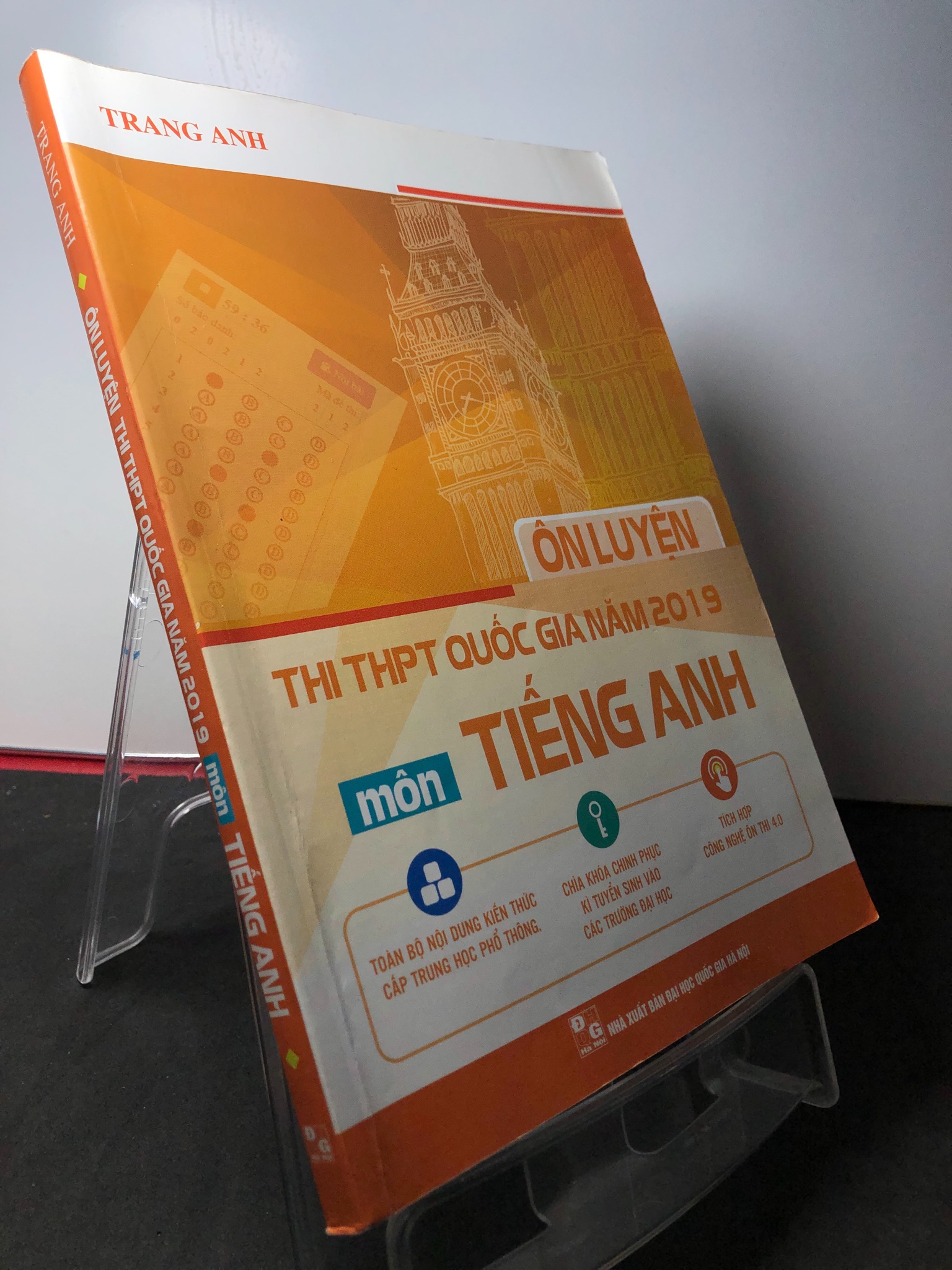 Ôn luyện thi THPT quốc gia năm 2019 môn tiếng anh có đáp án 2018 mới 80% note mực chì Trang Ạnh 2808 Sách luyện thi đại học, cao đẳng (SL có thể đặt: 1 Cuốn) - SÁCH ĐẠI HỌC
