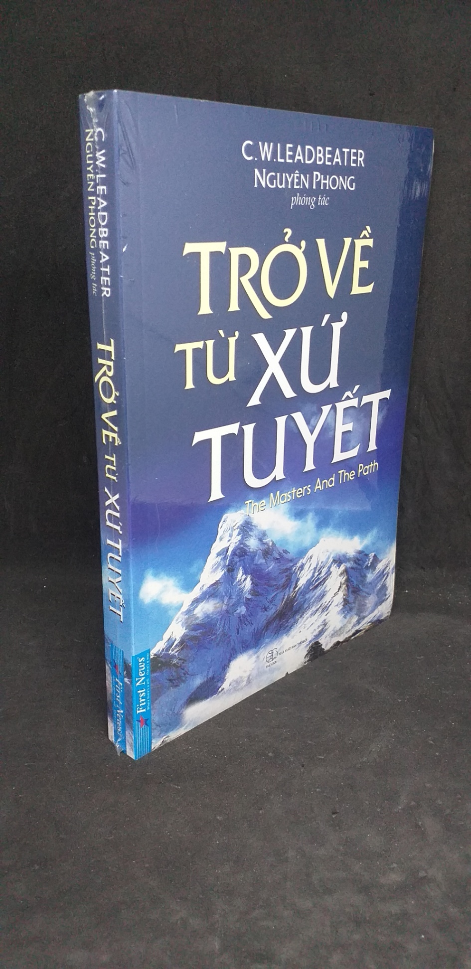 Trở về từ xứ tuyết mới 100% Q7-1005 (SL có thể đặt: 2 cuốn) - SÁCH ĐẠI HỌC