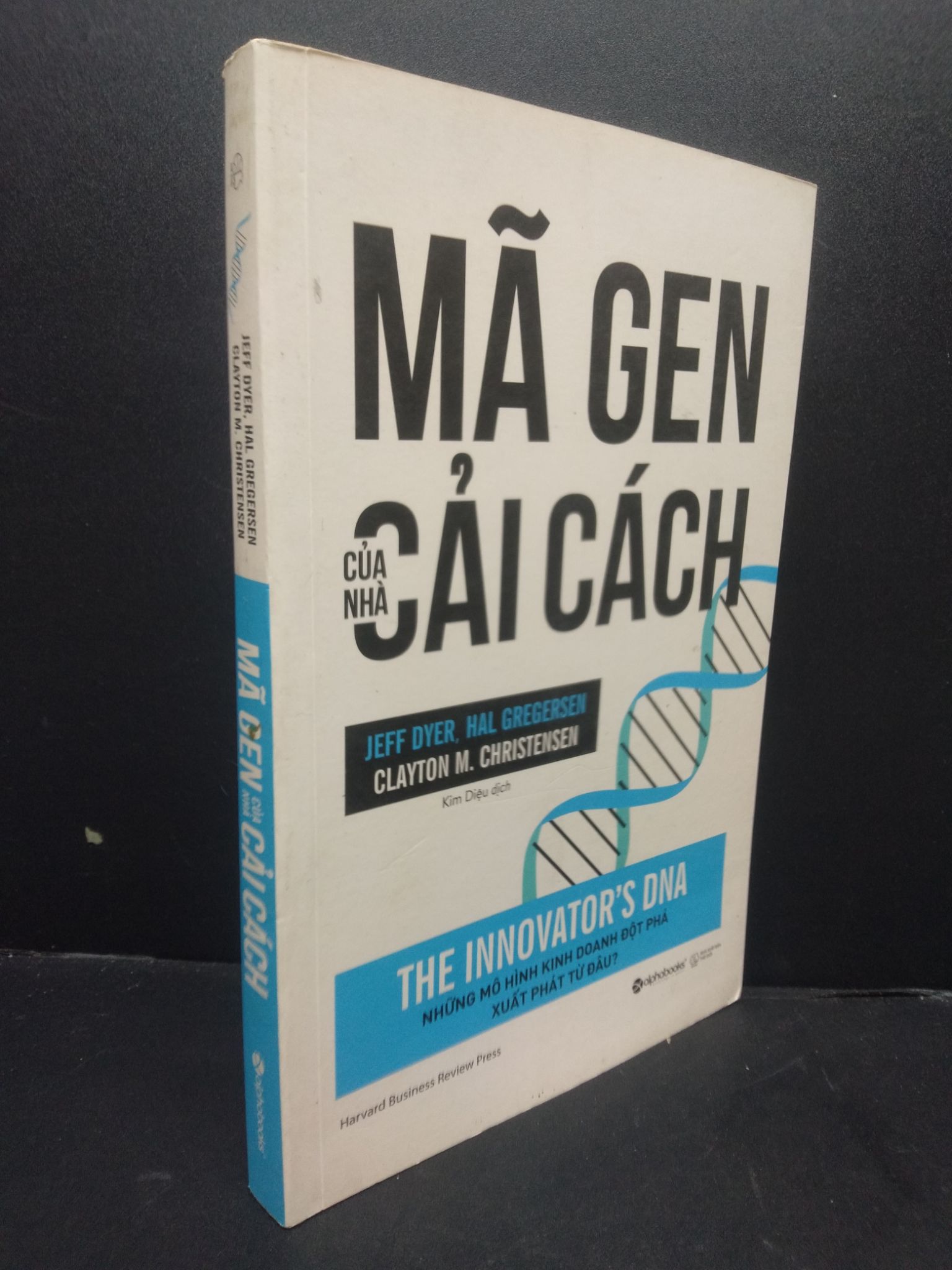 Mã Gen Của Nhà Cải Cách mới 80% bẩn bìa nhẹ 2018 2405 Jeff Dyer, Hal Gregersen Clayton M. Christensen (SL có thể đặt: 1 Cuốn) - SÁCH ĐẠI HỌC