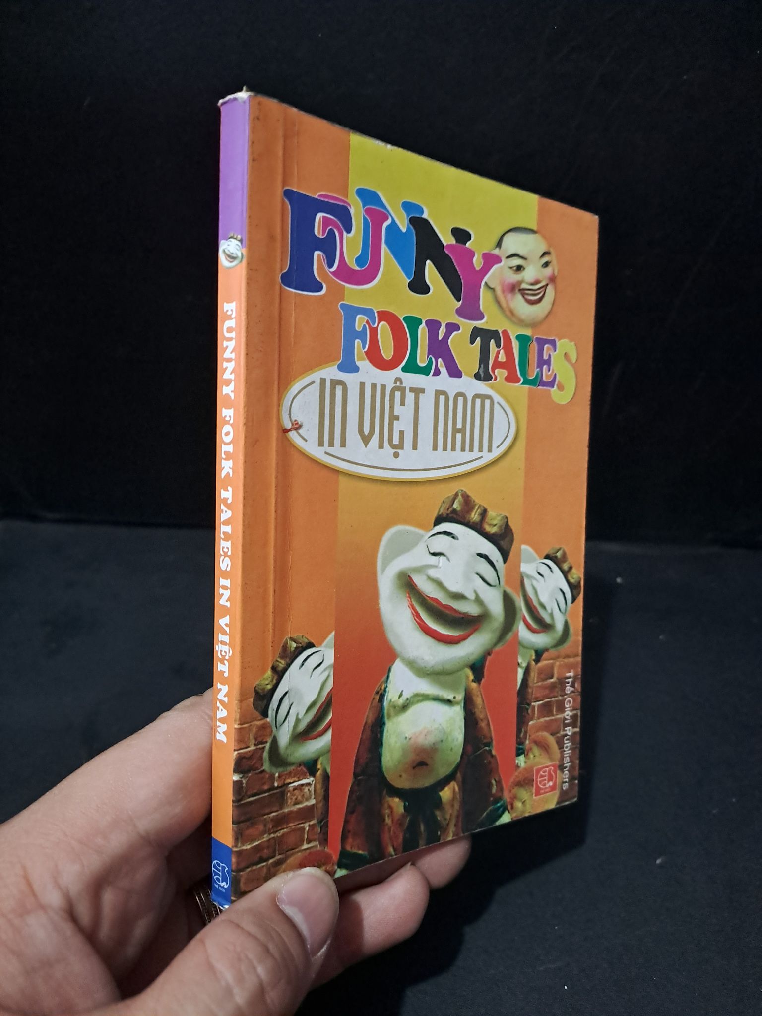 Funny folk tales in Việt Nam mới 80% bẩn bìa, ố nhẹ, tróc gáy nhẹ 2014 1604 Sách ngoại văn (SL có thể đặt: 1 Cuốn) - SÁCH ĐẠI HỌC