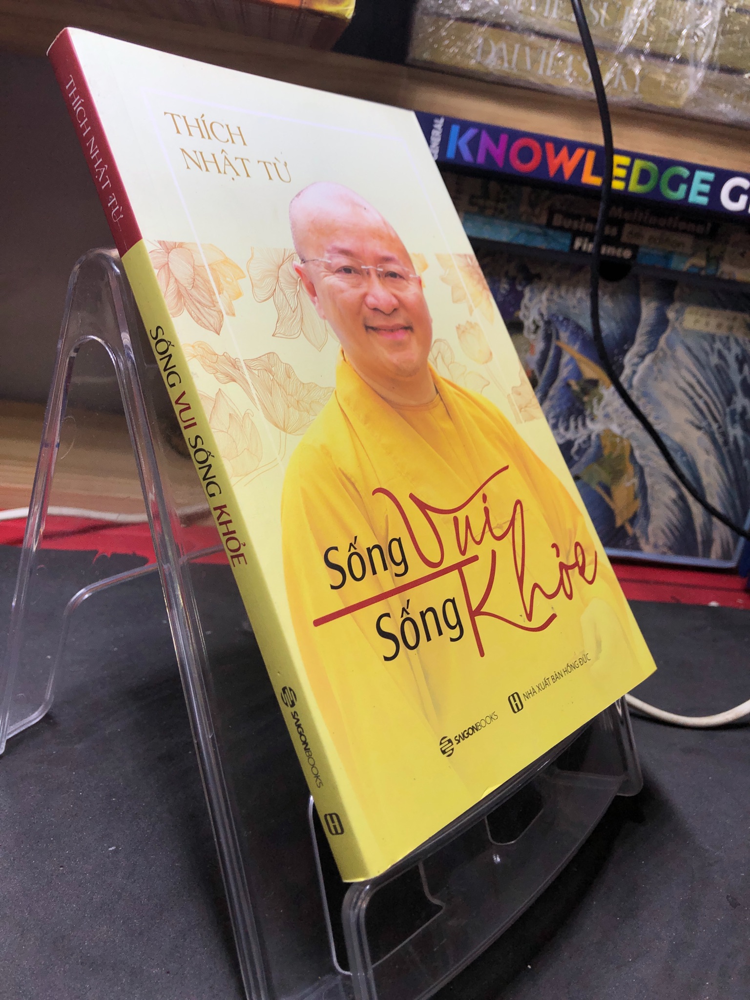 Sống vui sống khoẻ 2021 mới 85% bẩn bụi Thích Nhật Từ 2306 Sách tư duy, kỹ năng sống (SL có thể đặt: 1 Cuốn) - SÁCH ĐẠI HỌC