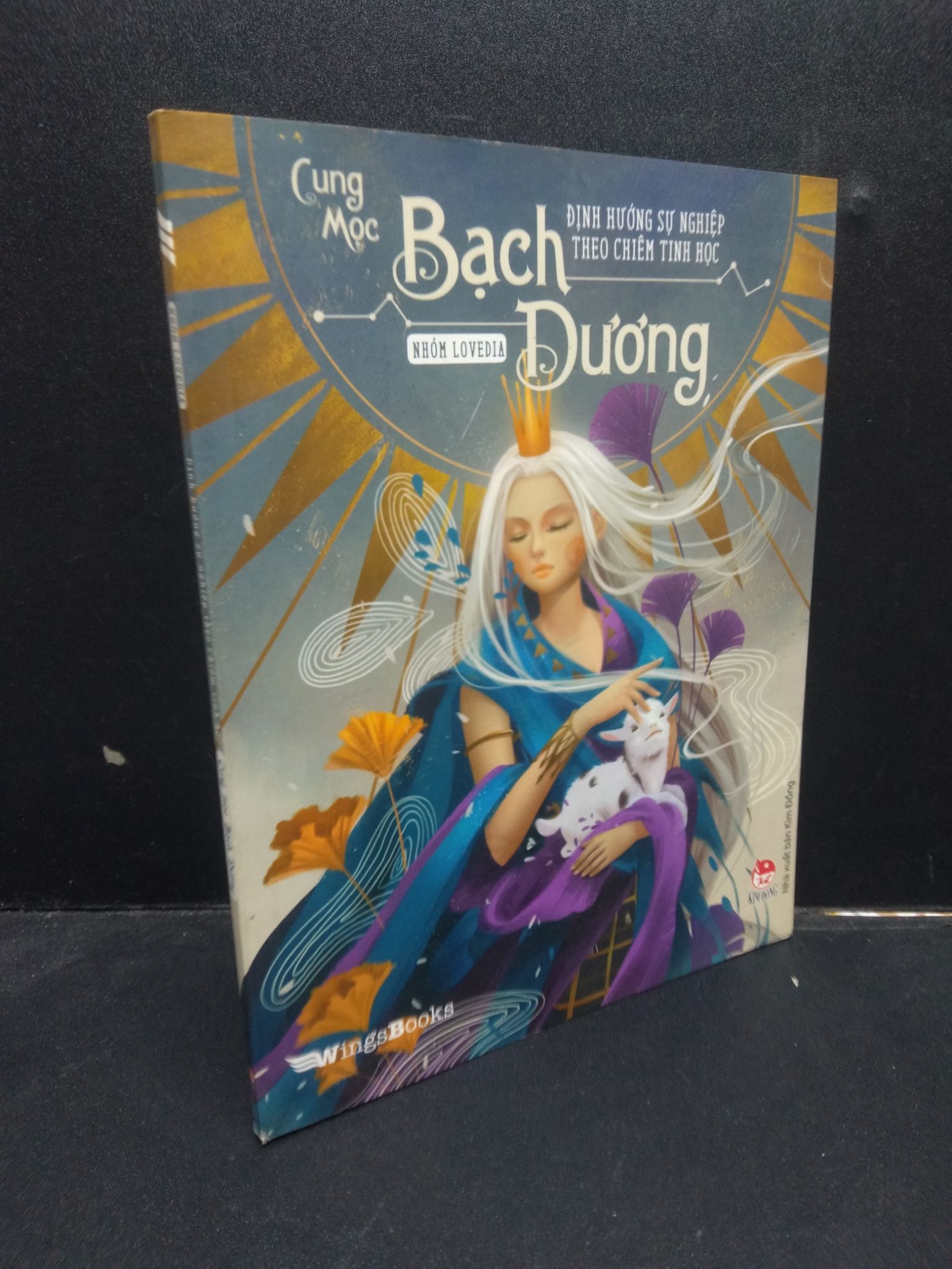 Định Hương Sự Nghiệp Theo Chiêm Tinh Học Cung Mọc Bạch Dương Nhóm Levedia mới 90% bẩn nhẹ 2019 0605 cung hoàng đạo Sách chiêm tinh, horoscope (SL có thể đặt: 1 Cuốn) - SÁCH ĐẠI HỌC