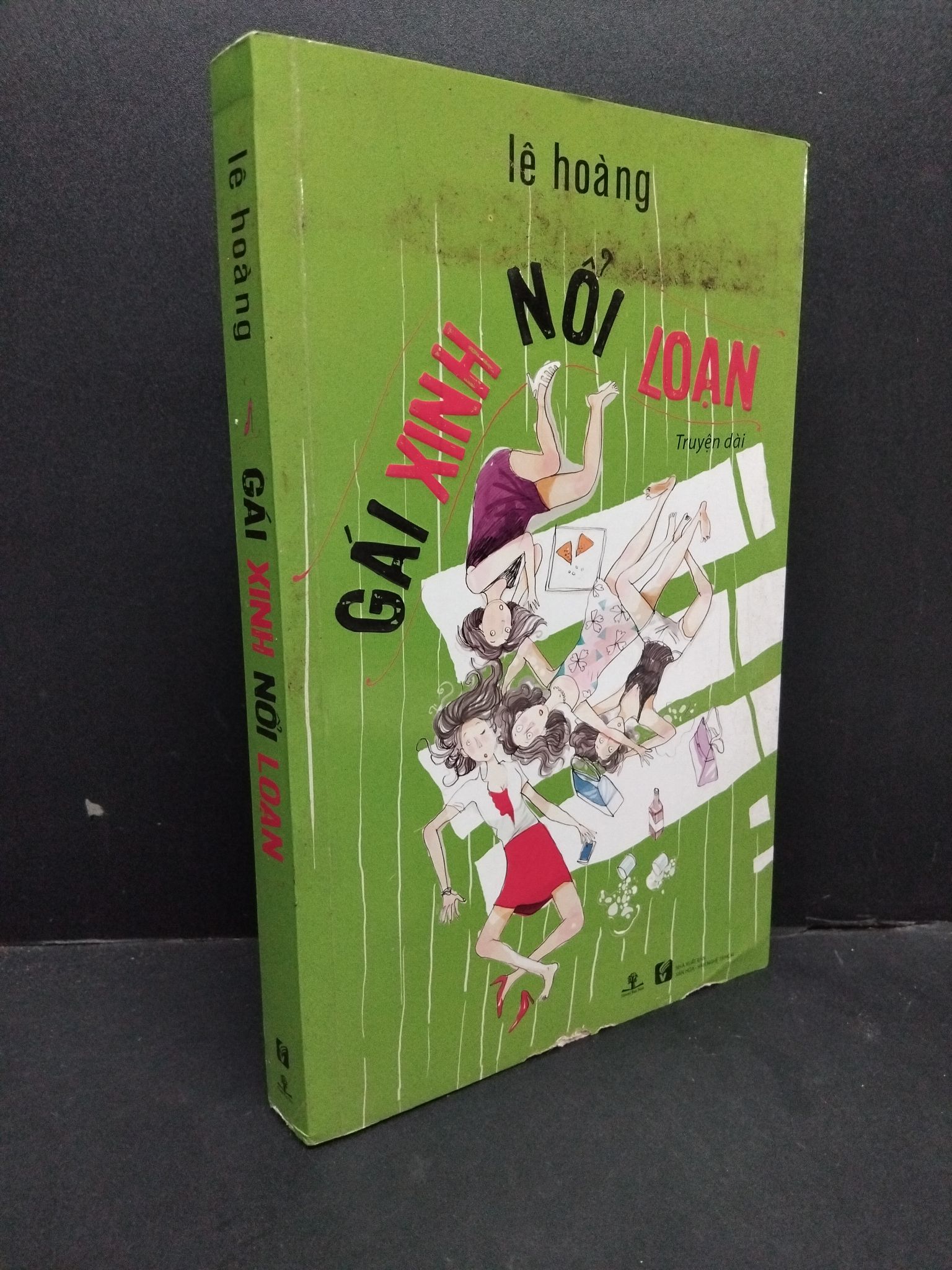 Gái xinh nổi loạn mới 70% ố vàng có viết trang đầu 2015 1410 Lê Hoàng (SL có thể đặt: 1 Cuốn) - SÁCH ĐẠI HỌC