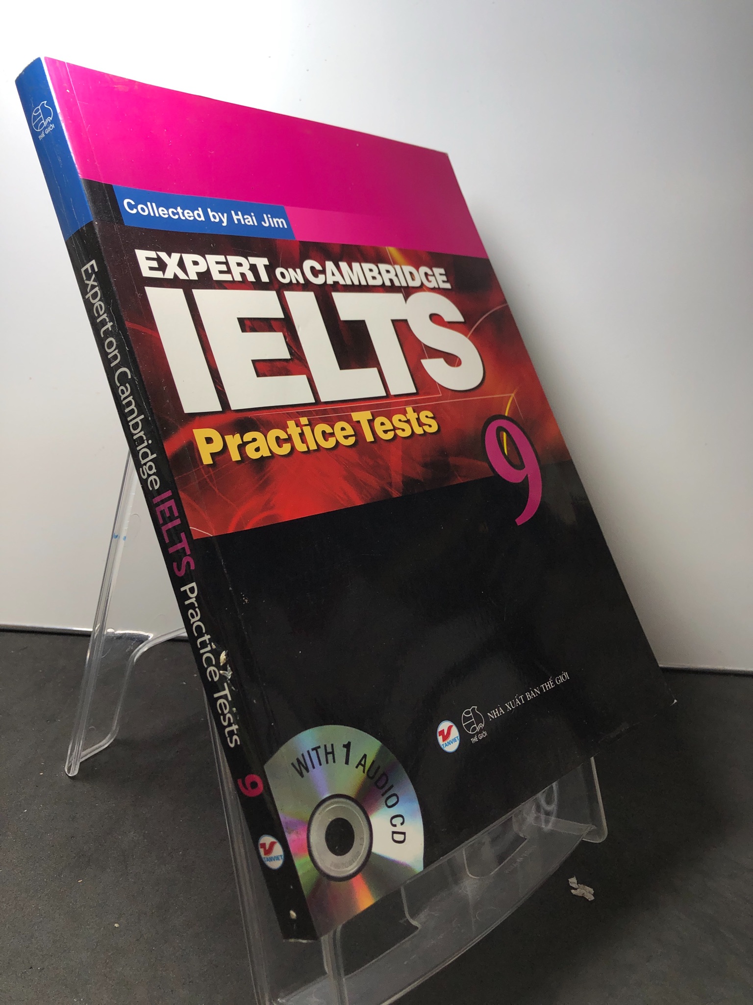 Expert on Cambridge Ielts Practice Tests 9 2017 mới 80% bẩn nhẹ mỗi sách Hai Jim 2108 Sách ngoại văn (SL có thể đặt: 1 Cuốn) - SÁCH ĐẠI HỌC