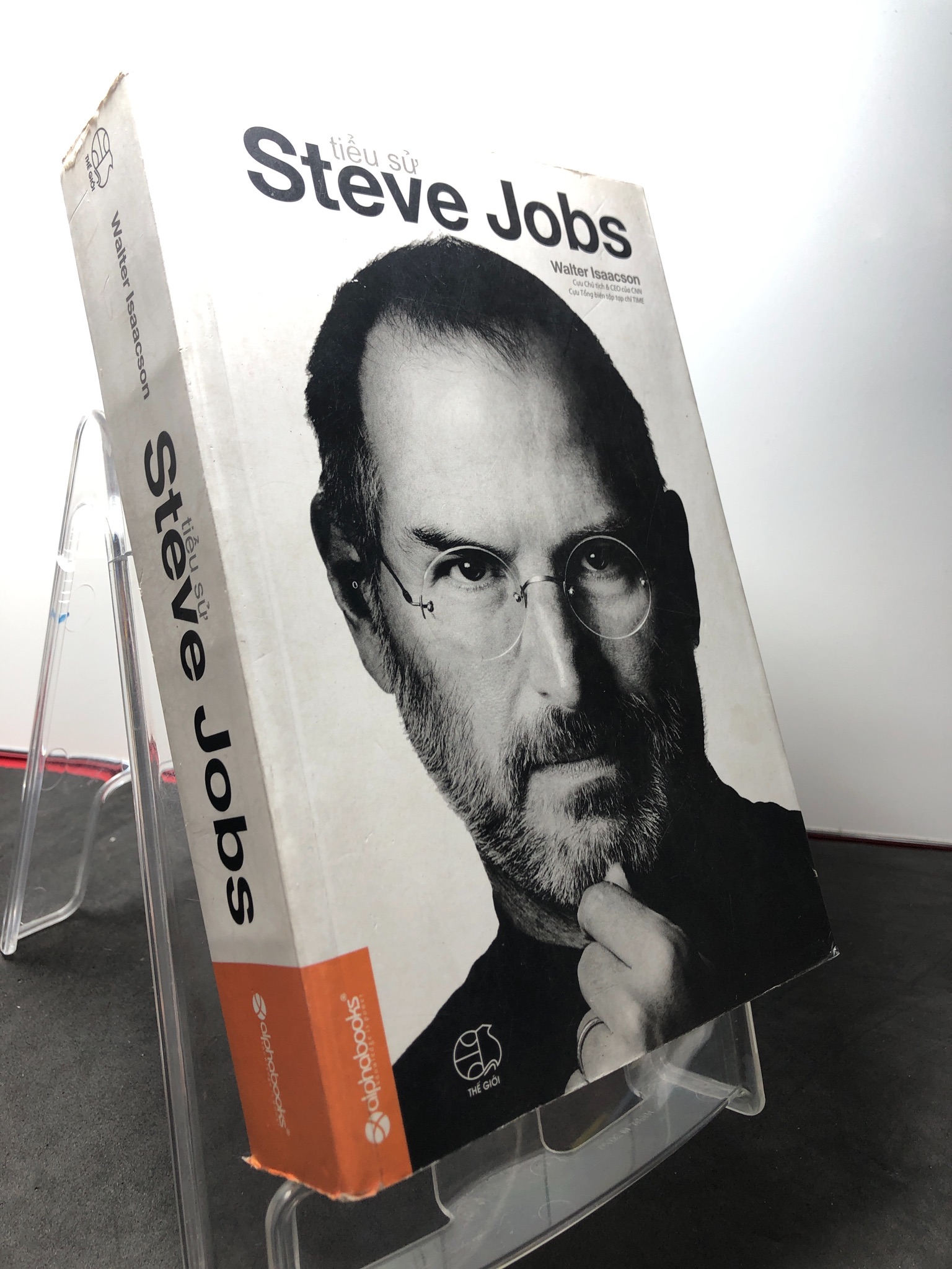 Tiểu sử Steve Jobs 2013 mới 85% bẩn nhẹ , ố nhẹ Walter Isaacson 3108 Kiến thức bách khoa (SL có thể đặt: 1 Cuốn) - SÁCH ĐẠI HỌC