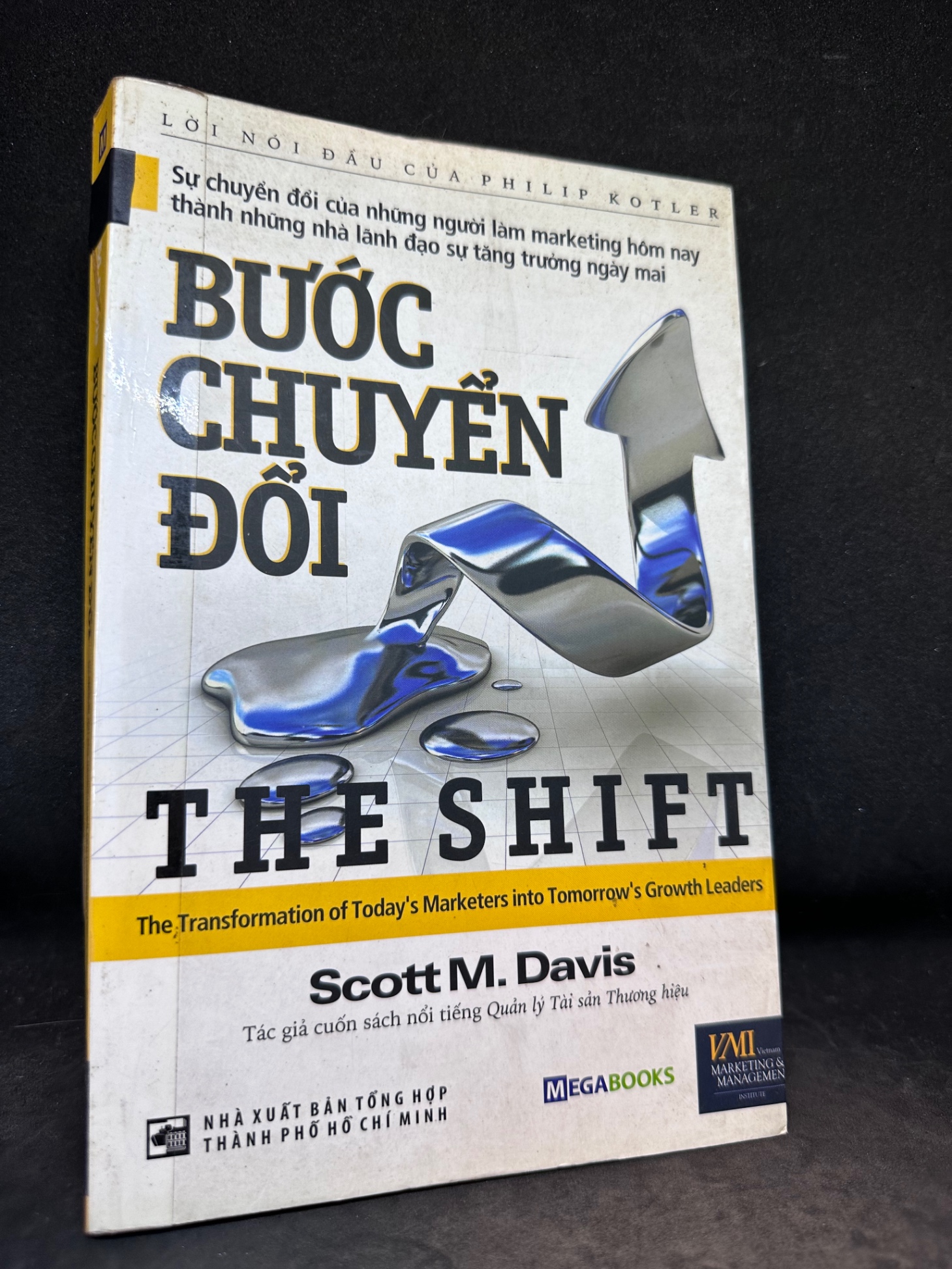 Bước chuyển đổi The shift Scott M. Davis New 80% .VH1104 (SL có thể đặt: 1 Cuốn) - SÁCH ĐẠI HỌC