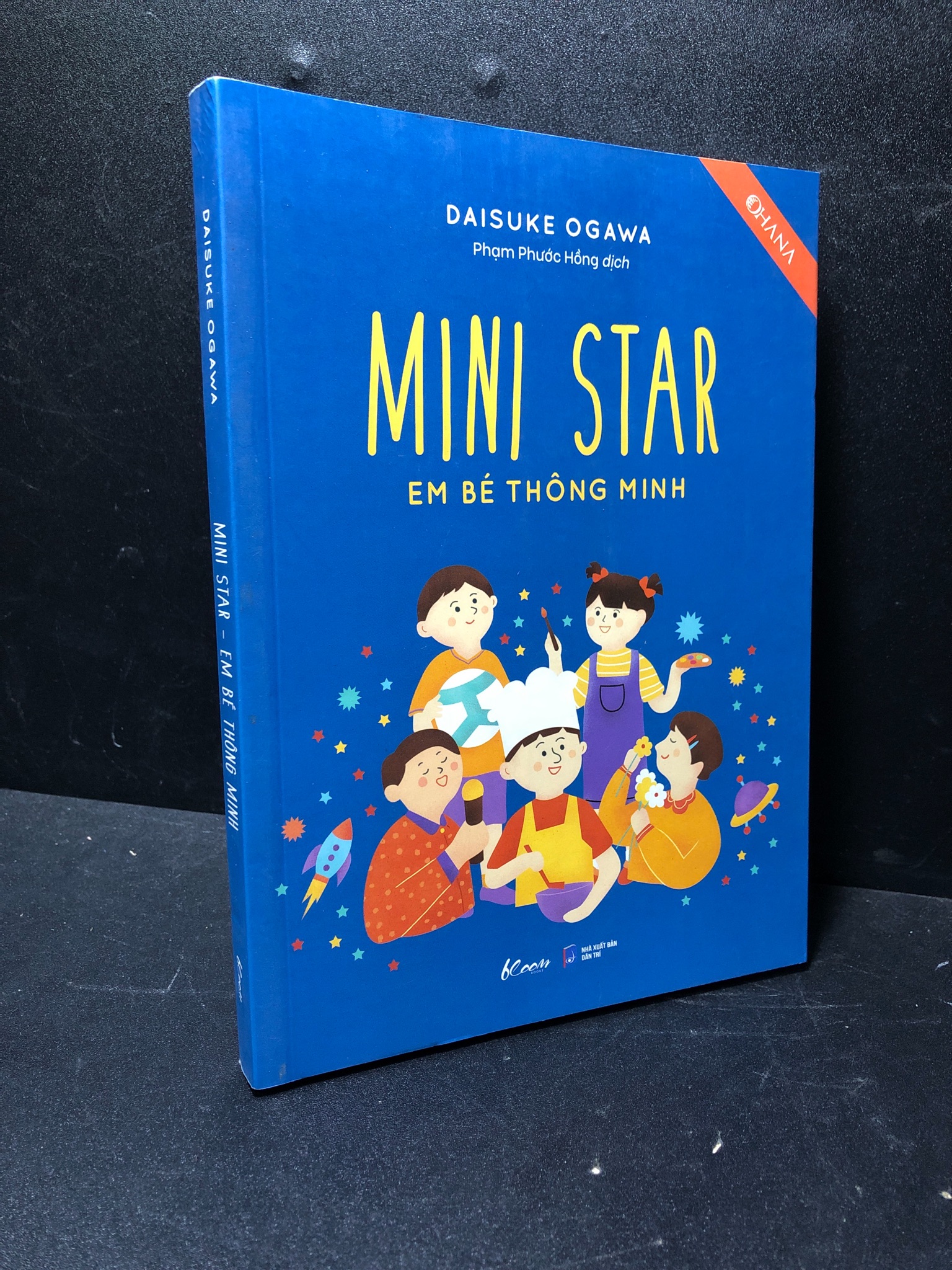 Mini star - Em bé thông mình Daisuke Ogawa mới 90% 2511 (SL có thể đặt: 1 Cuốn) - SÁCH ĐẠI HỌC