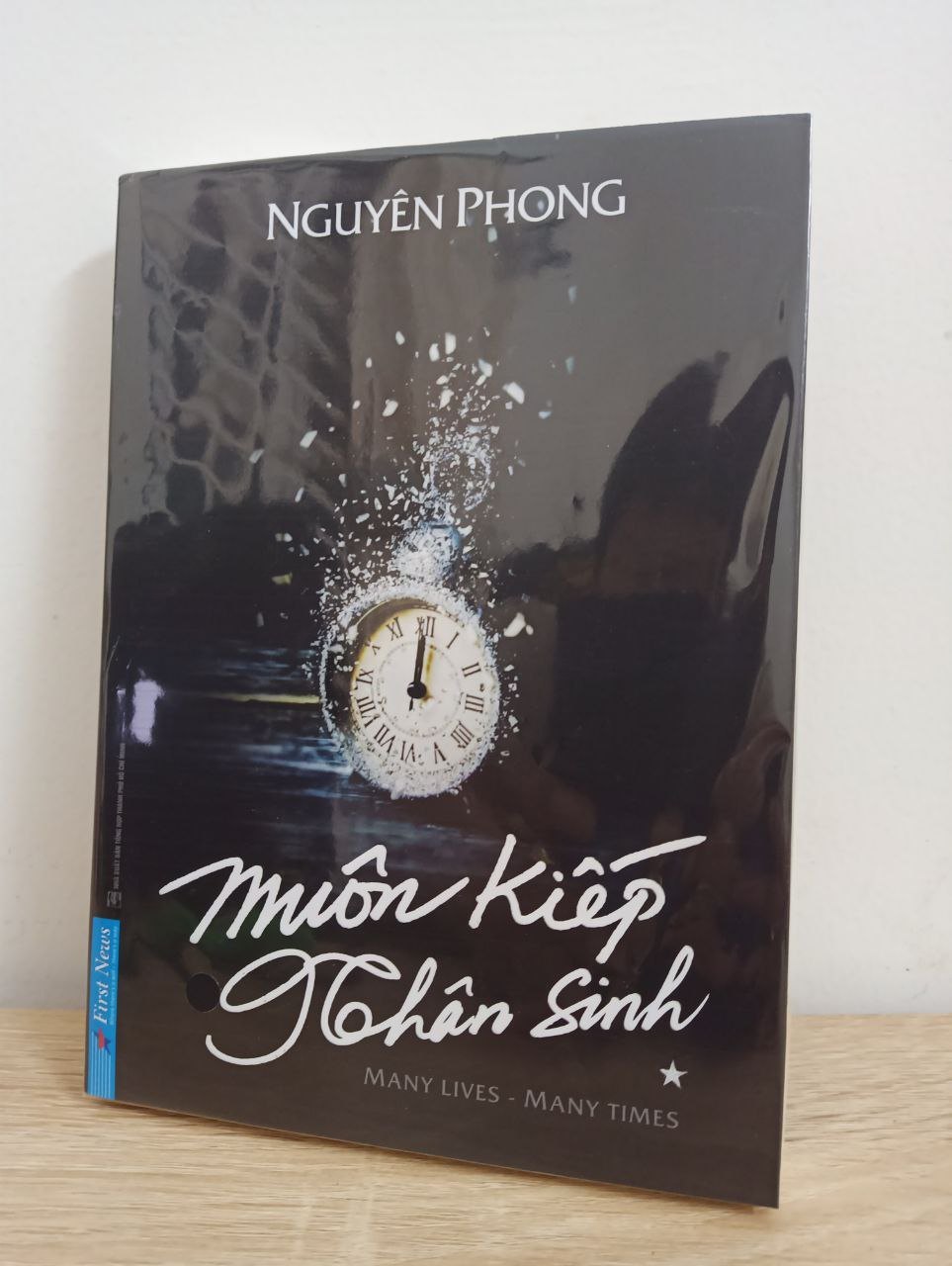 Muôn Kiếp Nhân Sinh - Many Times, Many Lives - Nguyên Phong New 100% 0707 Phật giáo (SL có thể đặt: 2 cuốn) - SÁCH ĐẠI HỌC