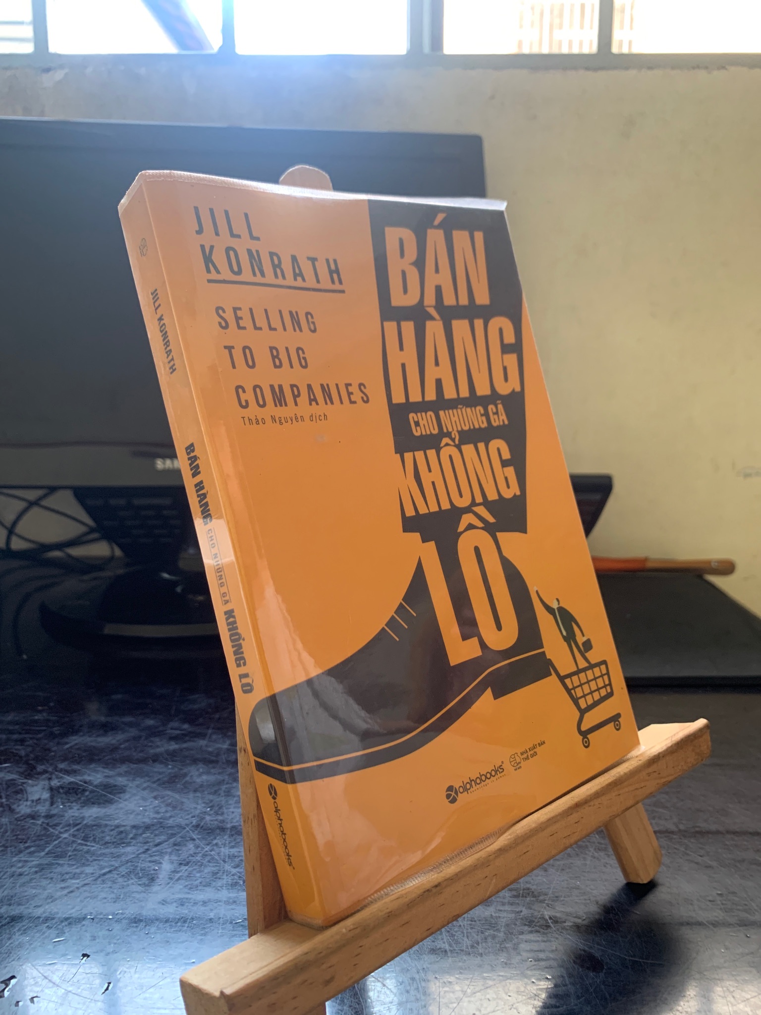Bán hàng cho những gã khổng lồ 2018 mới 80% ố nhẹ 2805 sách kinh doanh Marketing, bán hàng (SL có thể đặt: 1 Cuốn) - SÁCH ĐẠI HỌC