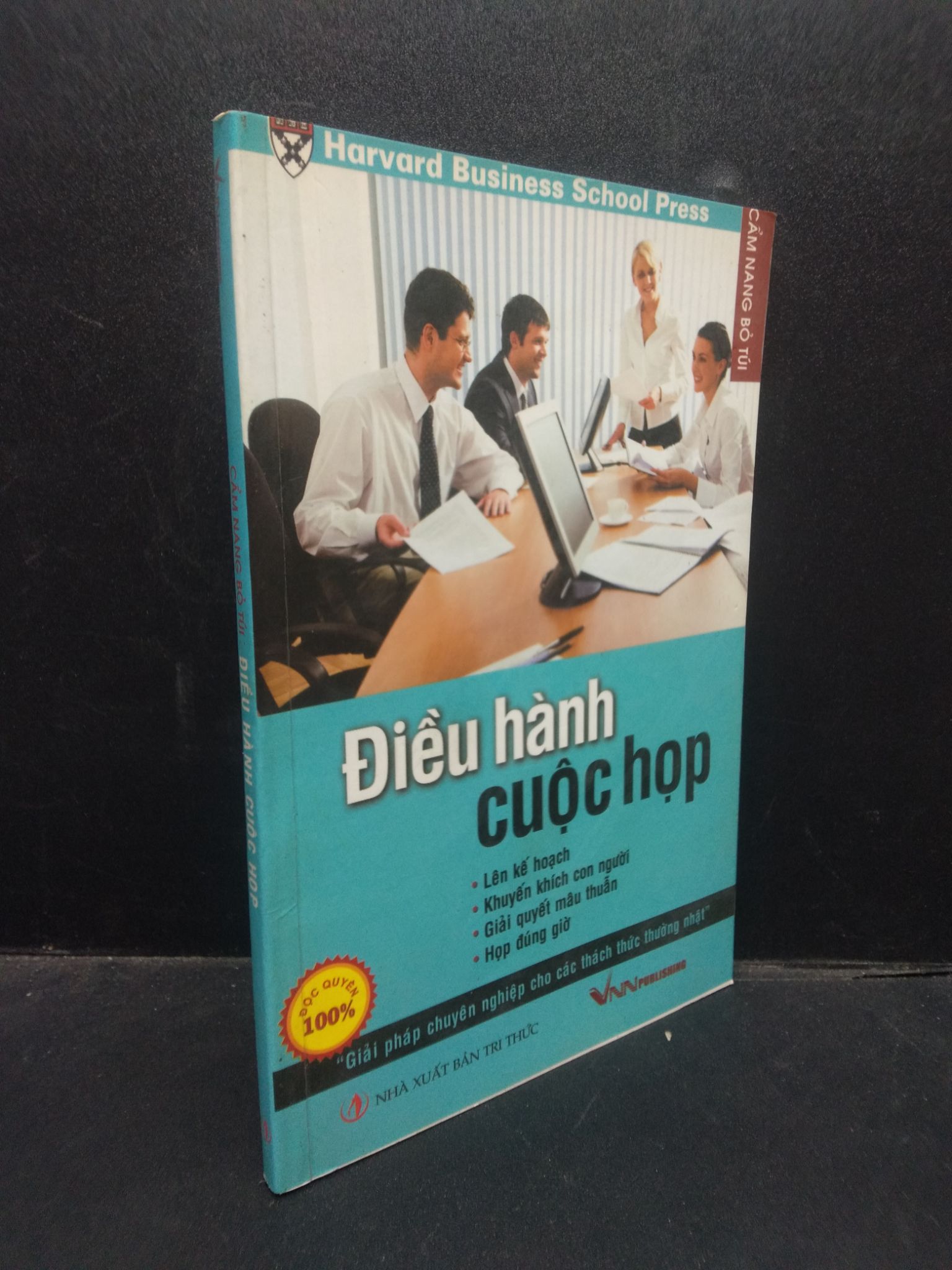 Cẩm nang bỏ túi: điều hành cuộc họp - Harvard Business School Press 2008 mới 80% bẩn nhẹ 2404 kỹ năng Sách tư duy, kỹ năng sống (SL có thể đặt: 1 Cuốn) - SÁCH ĐẠI HỌC