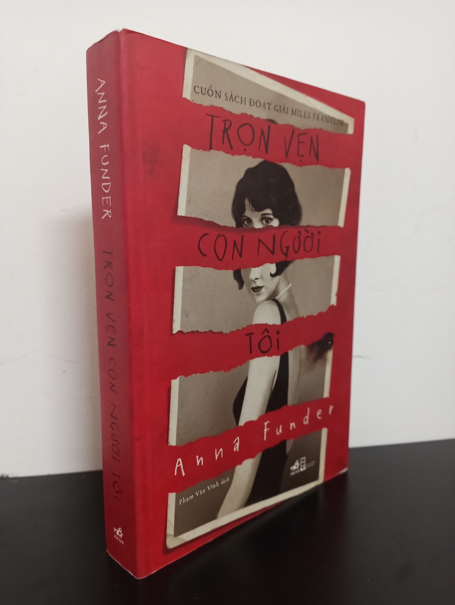 Trọn Vẹn Con Người Tôi (2017) - Anna Funder Mới 90% 0203 (SL có thể đặt: 1 cuốn) - SÁCH ĐẠI HỌC