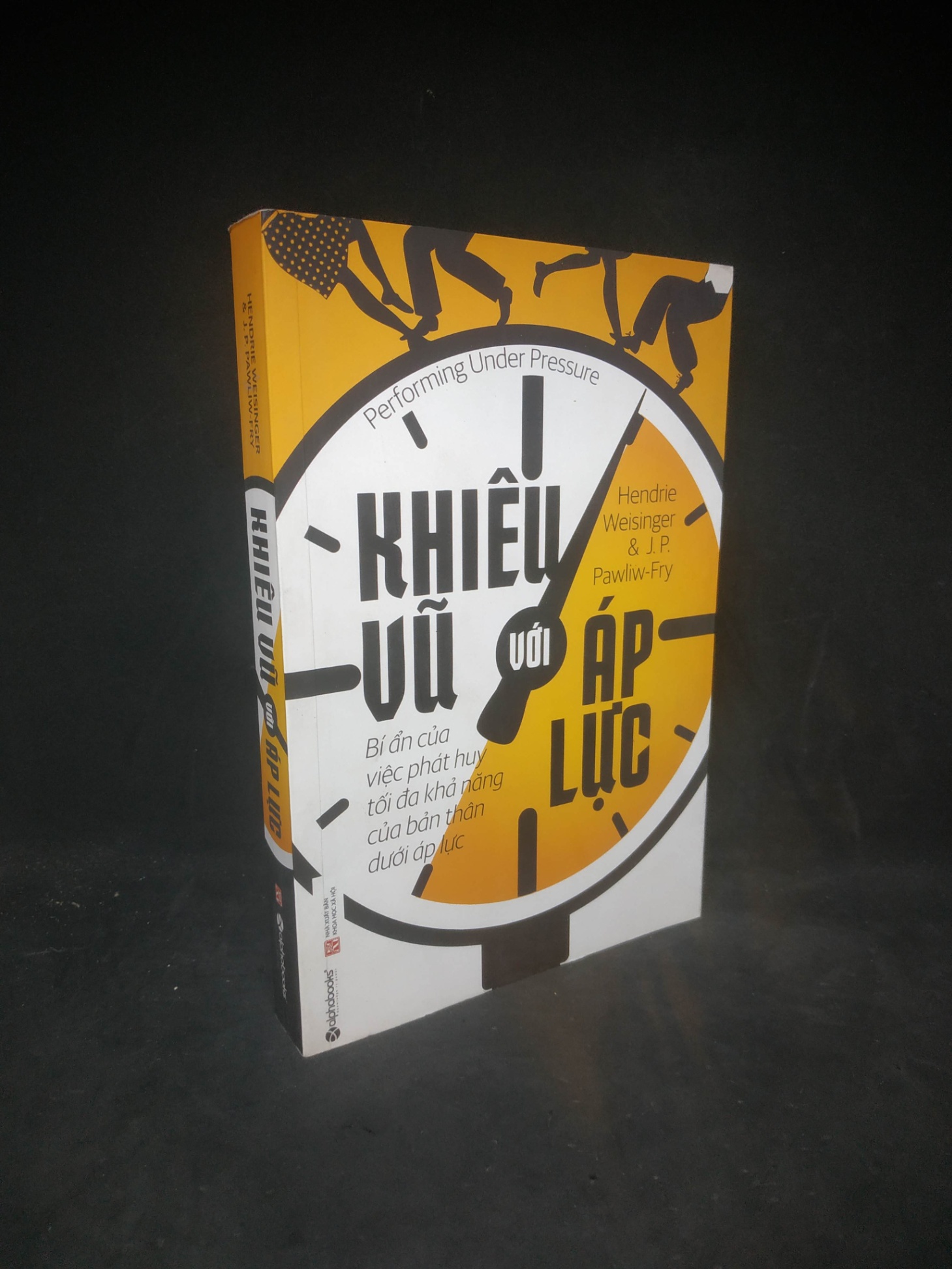Khiêu vũ với áp lực mới 90% 1703 (SL có thể đặt: 1 Cuốn) - SÁCH ĐẠI HỌC