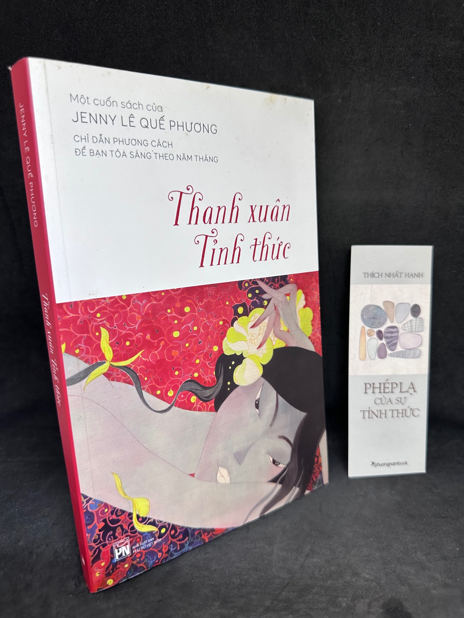 Thanh Xuân Tỉnh Thức, Jenny Lê Quế Phương, 2022, Mới 90% (Có chữ ký tác giả) 270325 (SL có thể đặt: 1 Cuốn) - SÁCH ĐẠI HỌC
