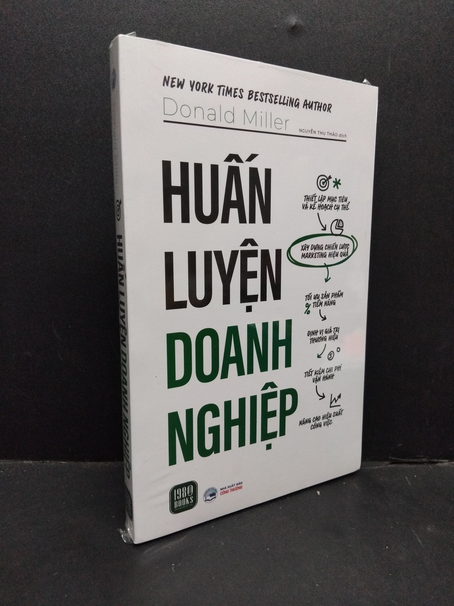 Huấn luyện doanh nghiệp Donald Miller mới 100% 2310 Marketing, bán hàng (SL có thể đặt: 1 Cuốn) - SÁCH ĐẠI HỌC