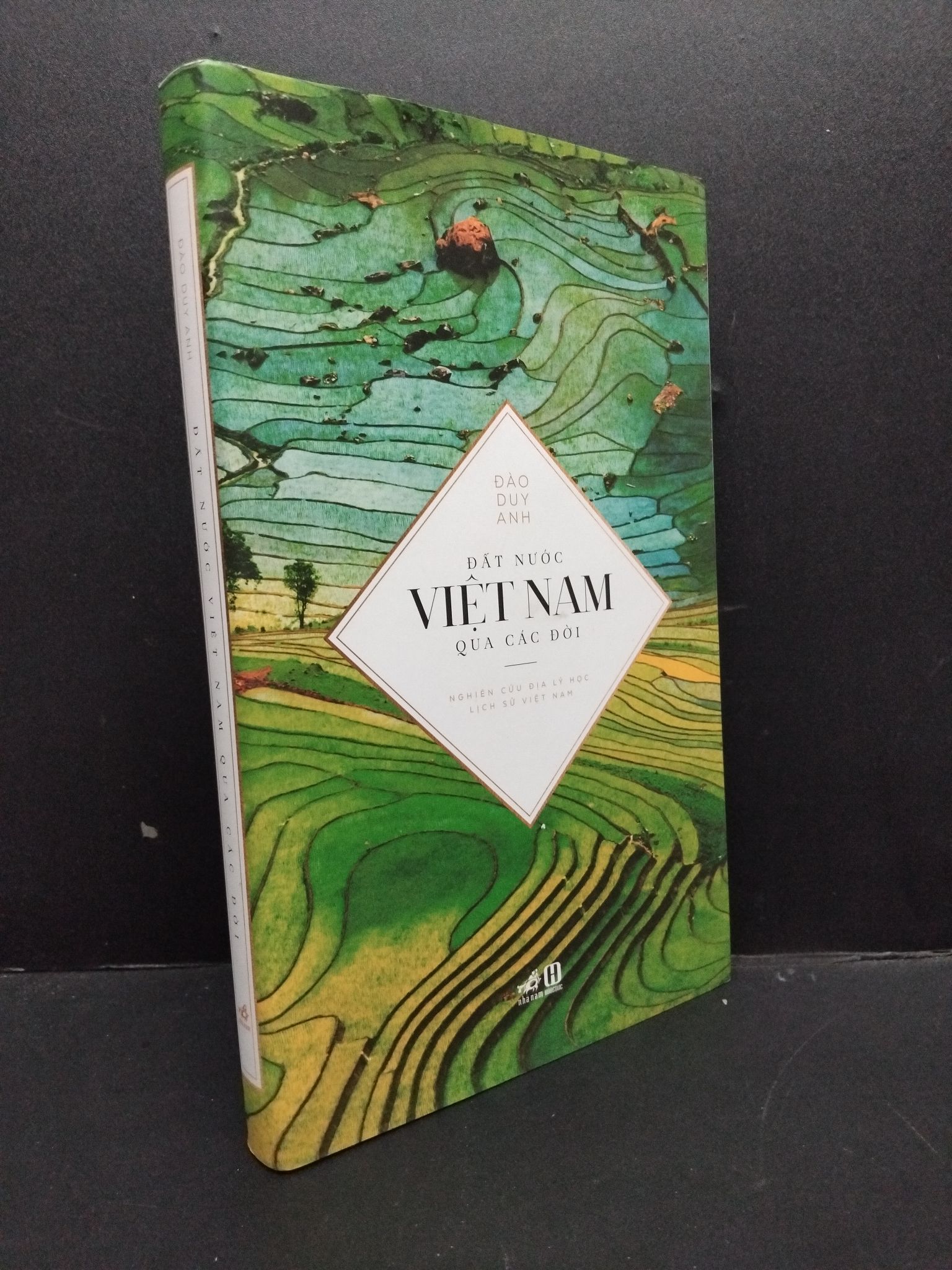 Đất Nước Việt Nam Qua Các Đời mới 90% bẩn nhẹ 2020 2606 Đào Duy Anh (SL có thể đặt: 1 Cuốn) - SÁCH ĐẠI HỌC