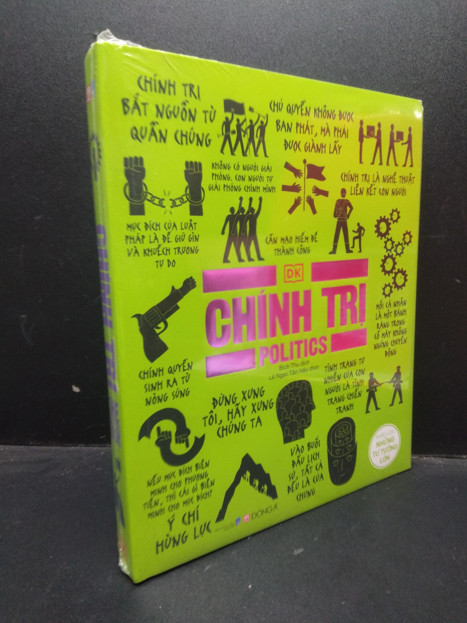 Chính Trị The Politics Book DK Author bìa cứng độ mới 100% 1903 tư tưởng chính trị Lý luận chính trị (SL có thể đặt: 1 Cuốn) - SÁCH ĐẠI HỌC