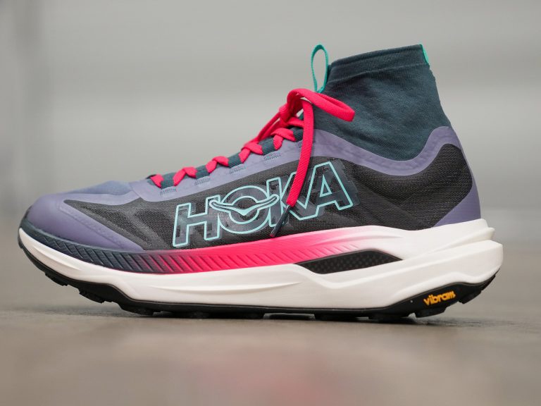 Hoka Tecton X3: Giày chạy địa hình được mong đợi nhất năm 2024