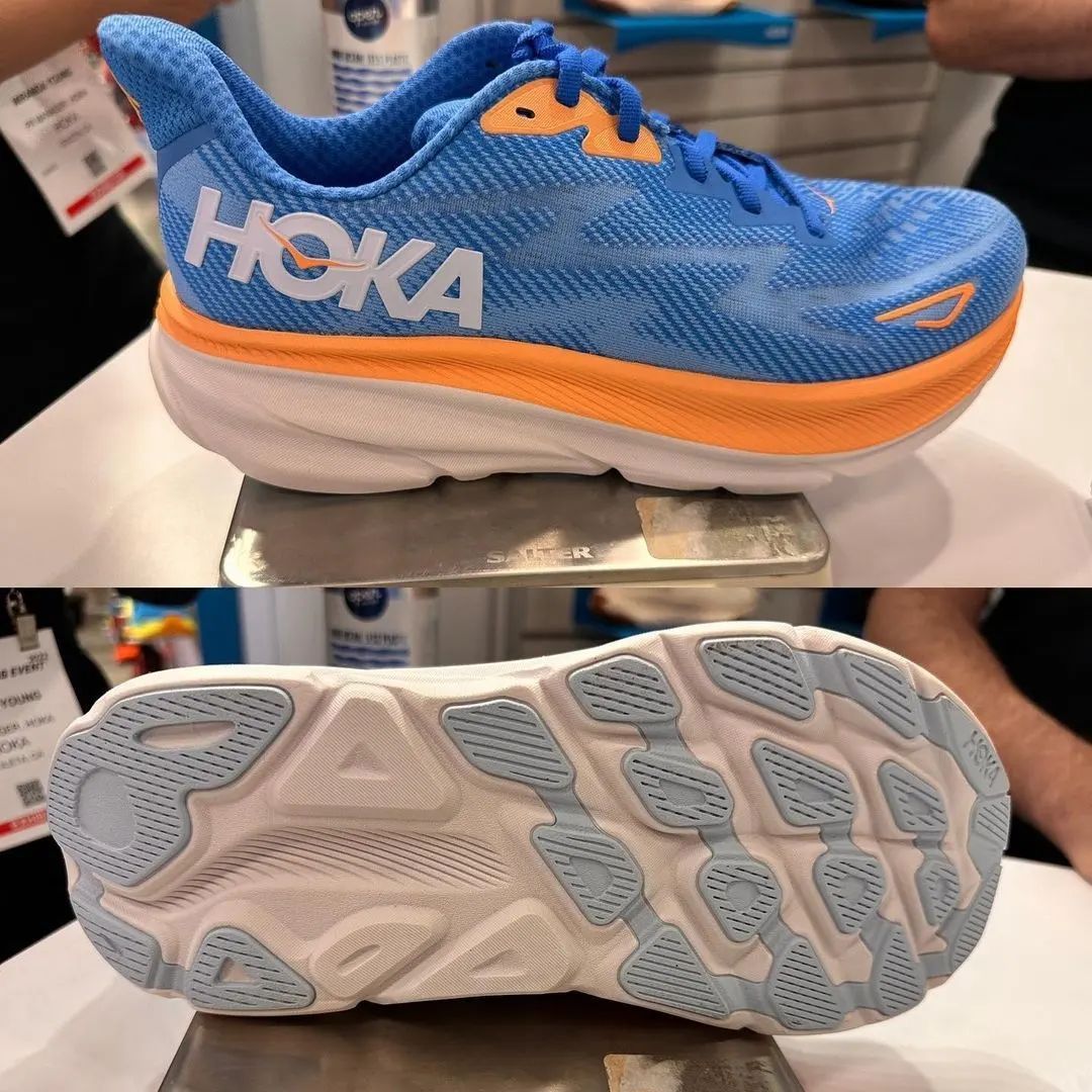 Hoka Clifton 9