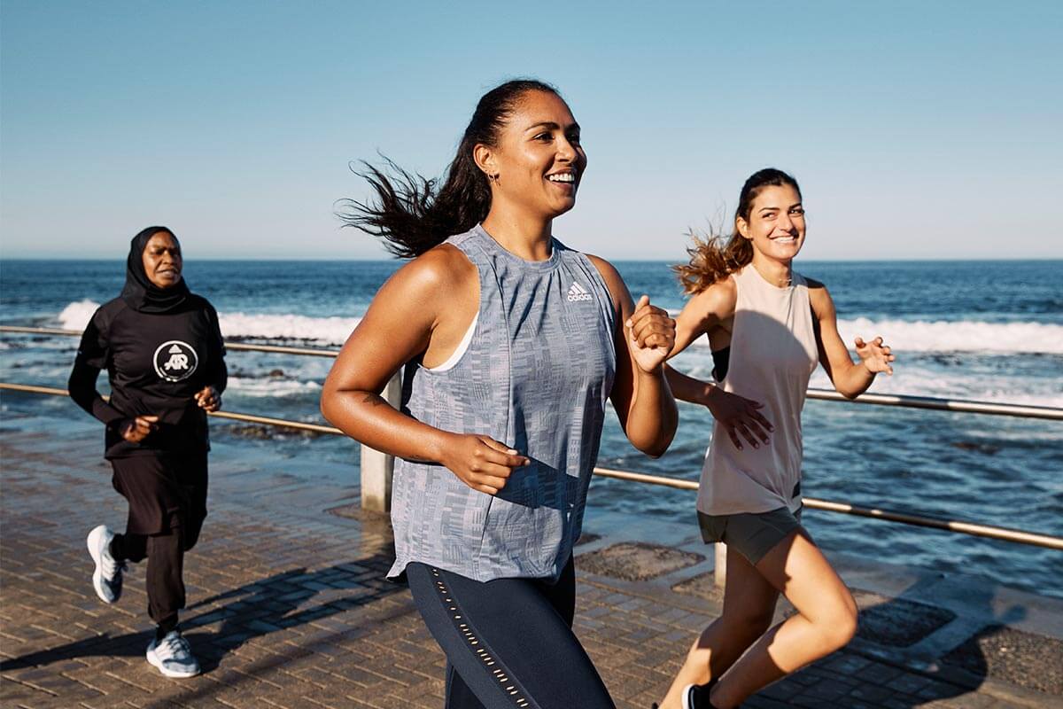 Jogging sau từng buổi chạy khiến cho bạn cảm nhận thấy thoải mái hơn
