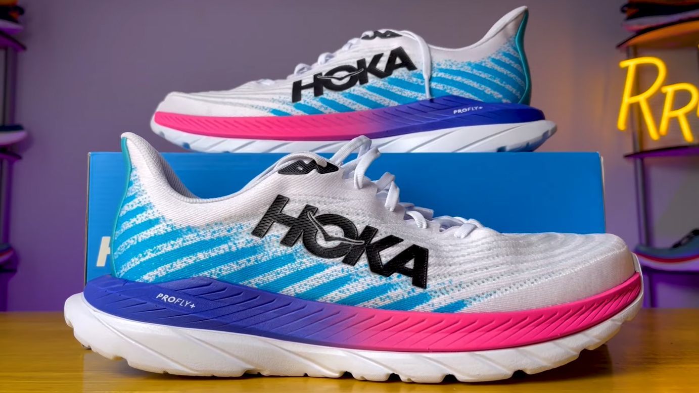 HOKA MACH 5