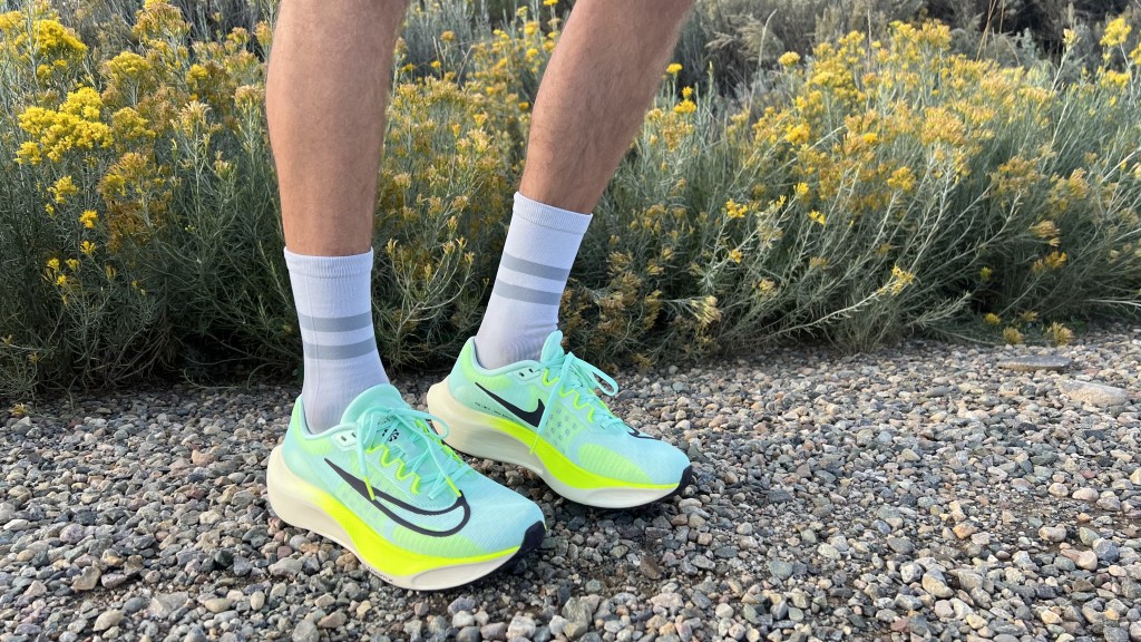 giày chạy bộ Nike Zoom Fly 5