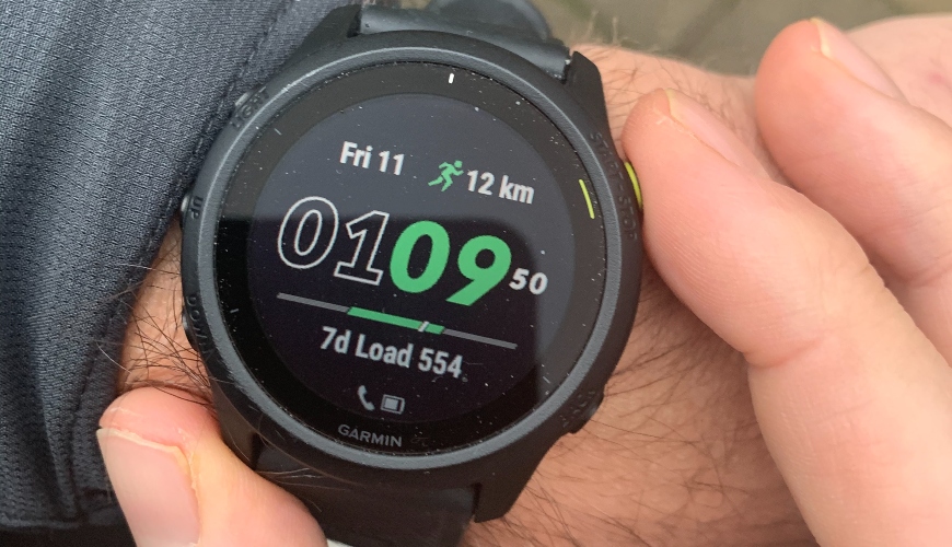 Garmin Forerunner 745