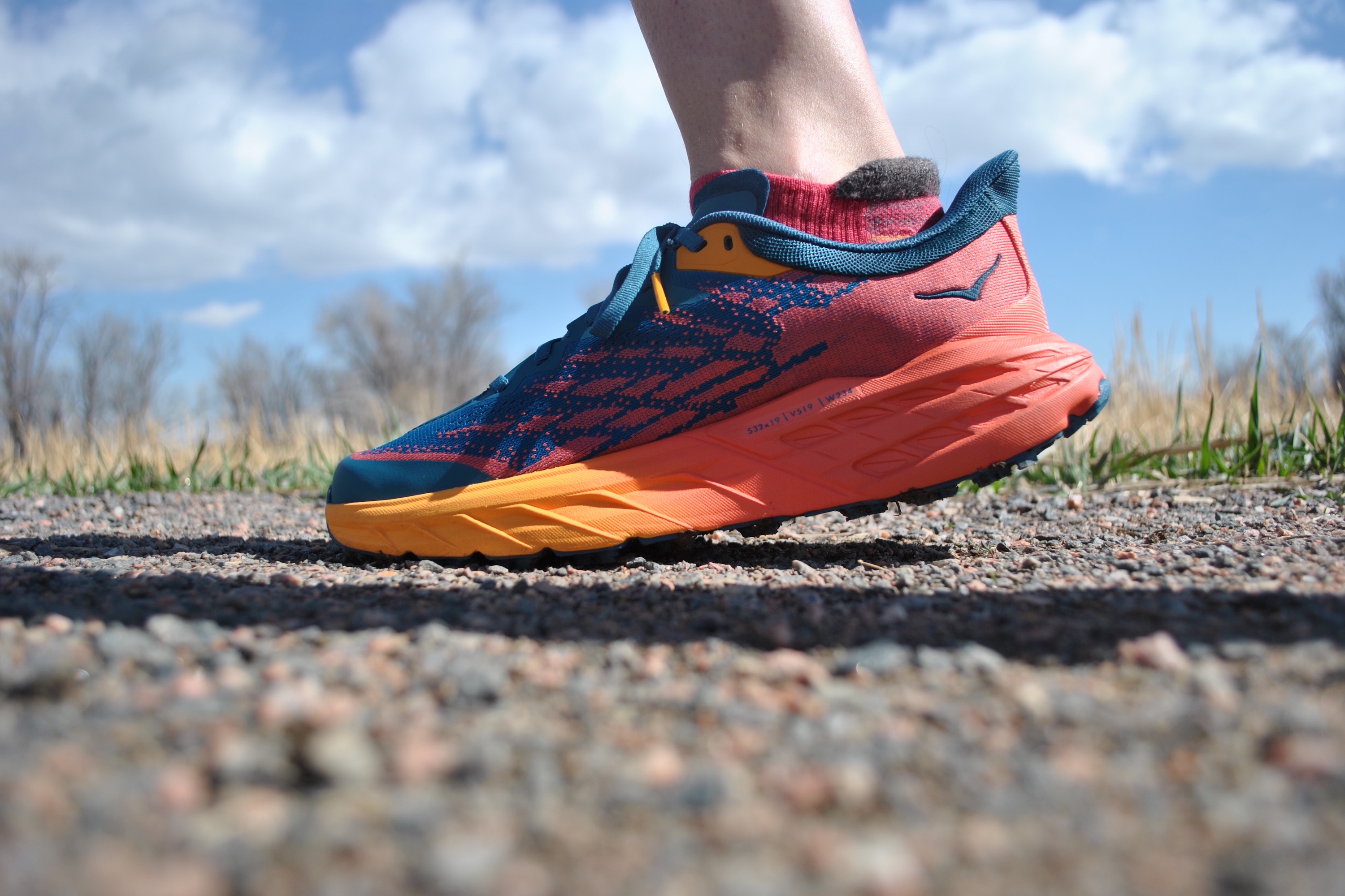 Giày chạy bộ Hoka Speedgoat 5