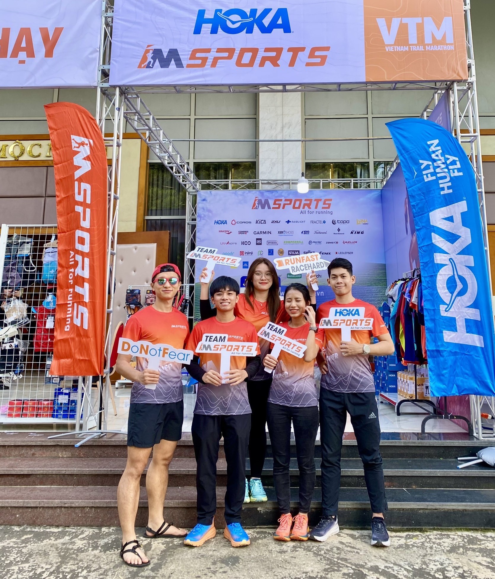 Gian hàng IMSports tại Vietnam Trail Marathon 2024