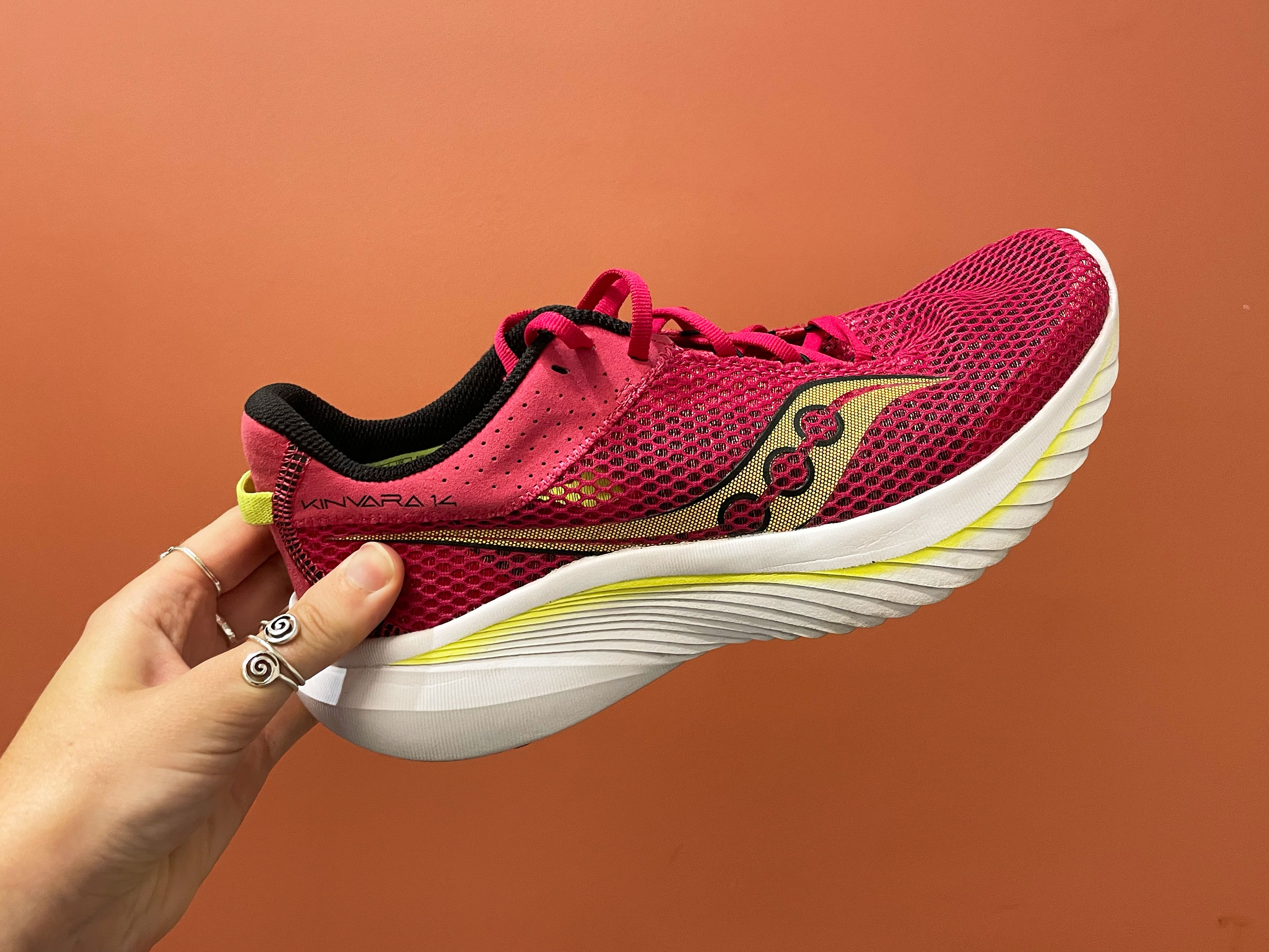 Giày chạy bộ Saucony Kinvara 14