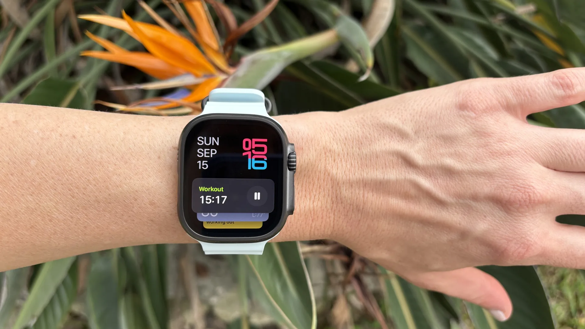 Đồng hồ chạy bộ GPS Apple Watch Ultra 2