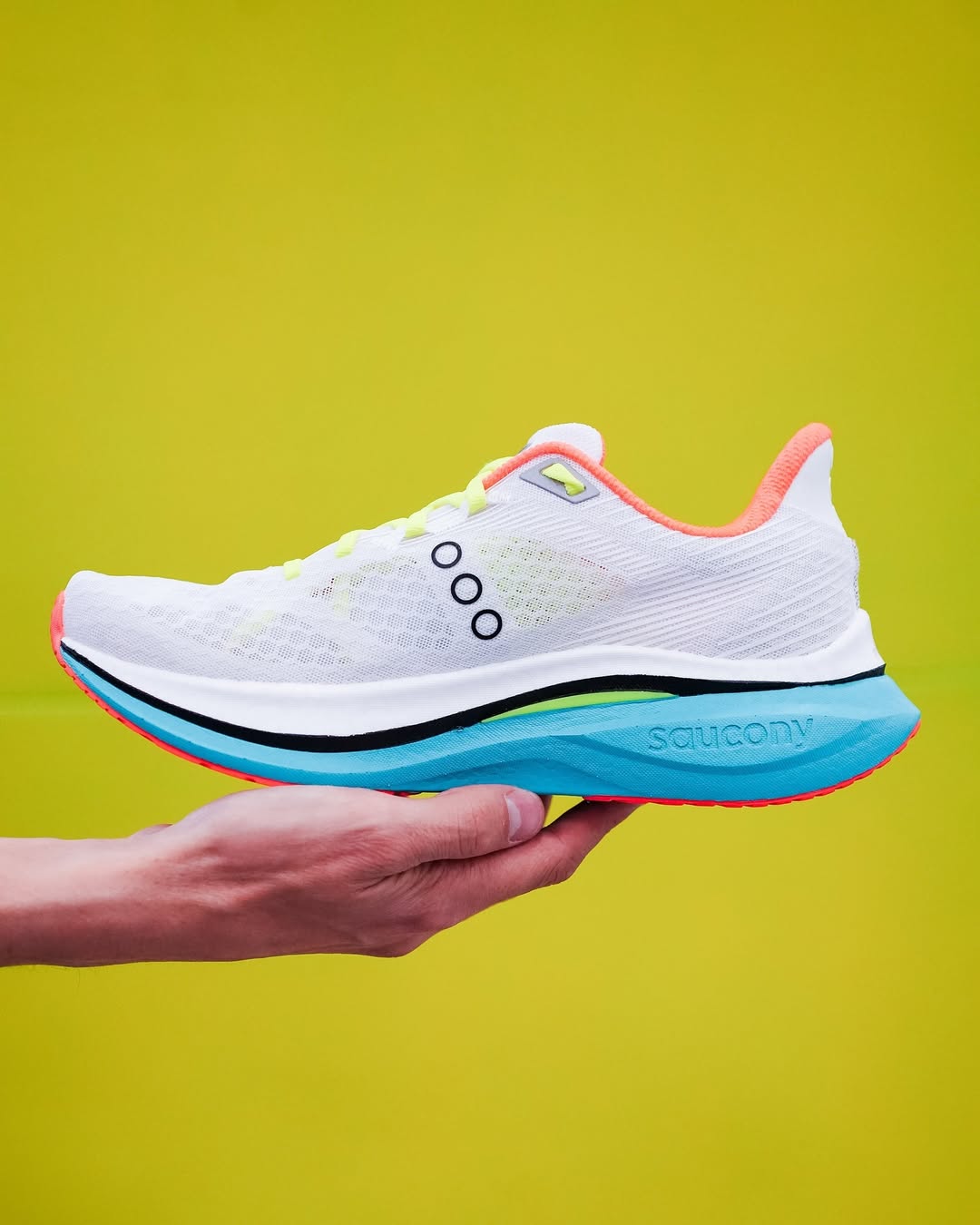 Giày chạy bộ Saucony Endorphin Speed 5