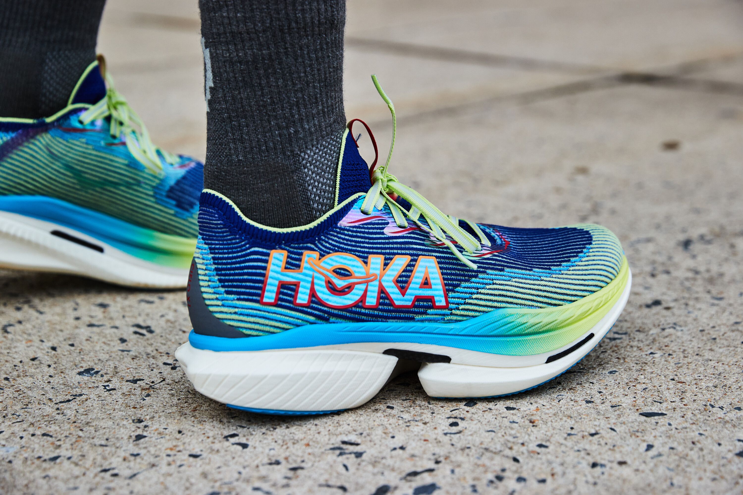 Giày chạy bộ Hoka Hoka Cielo X1