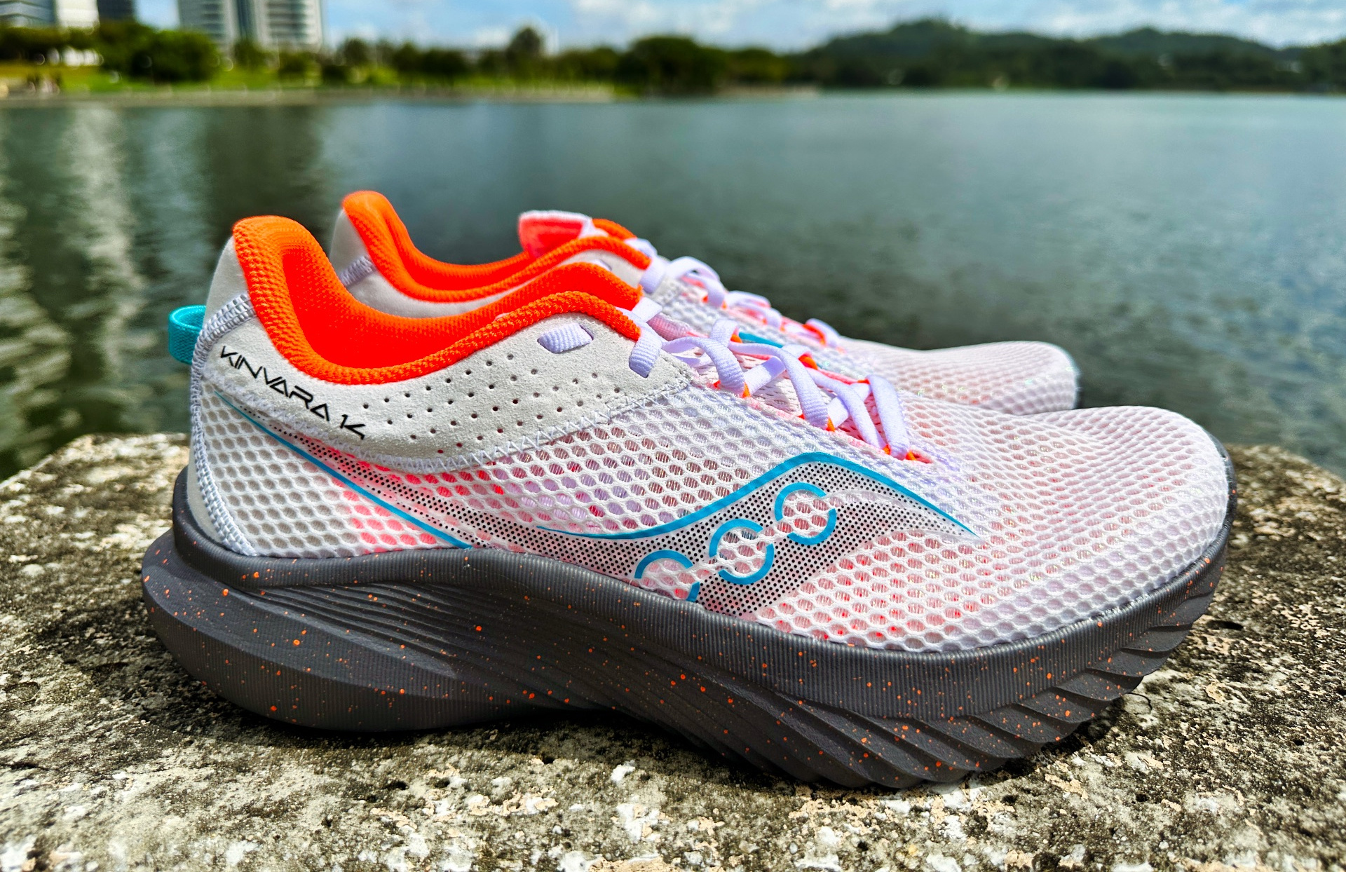 Giày chạy bộ Saucony Kinvara 14