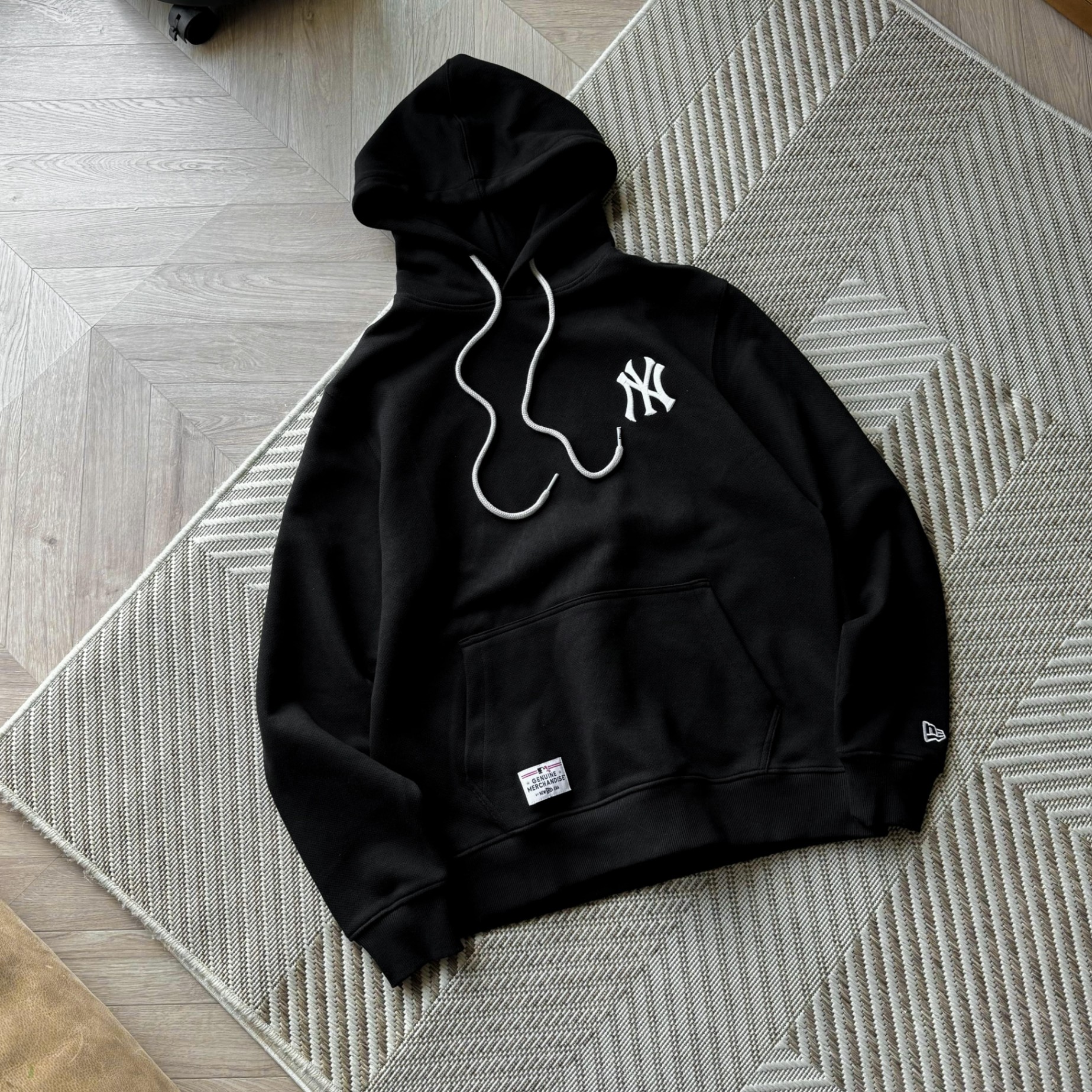 NE Hoodie