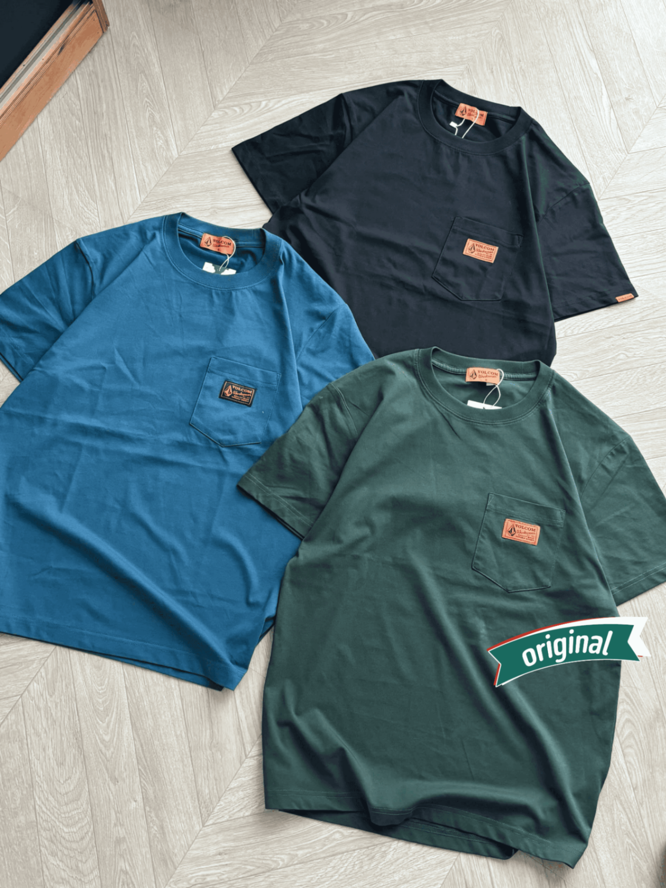Volcom Tshirt Pocket